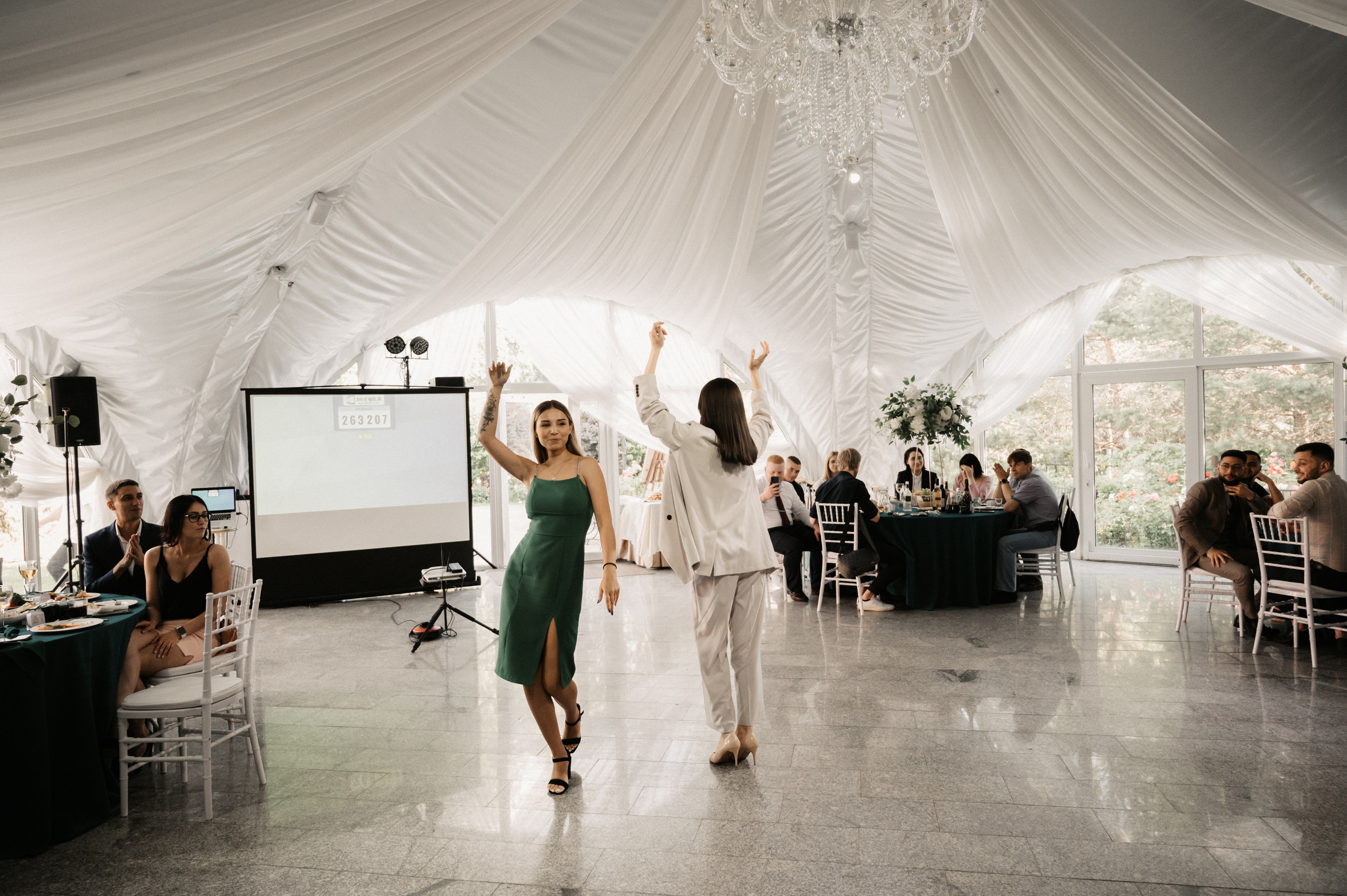 Счастливы и точка. Свадебный фотограф Александр Давыдов