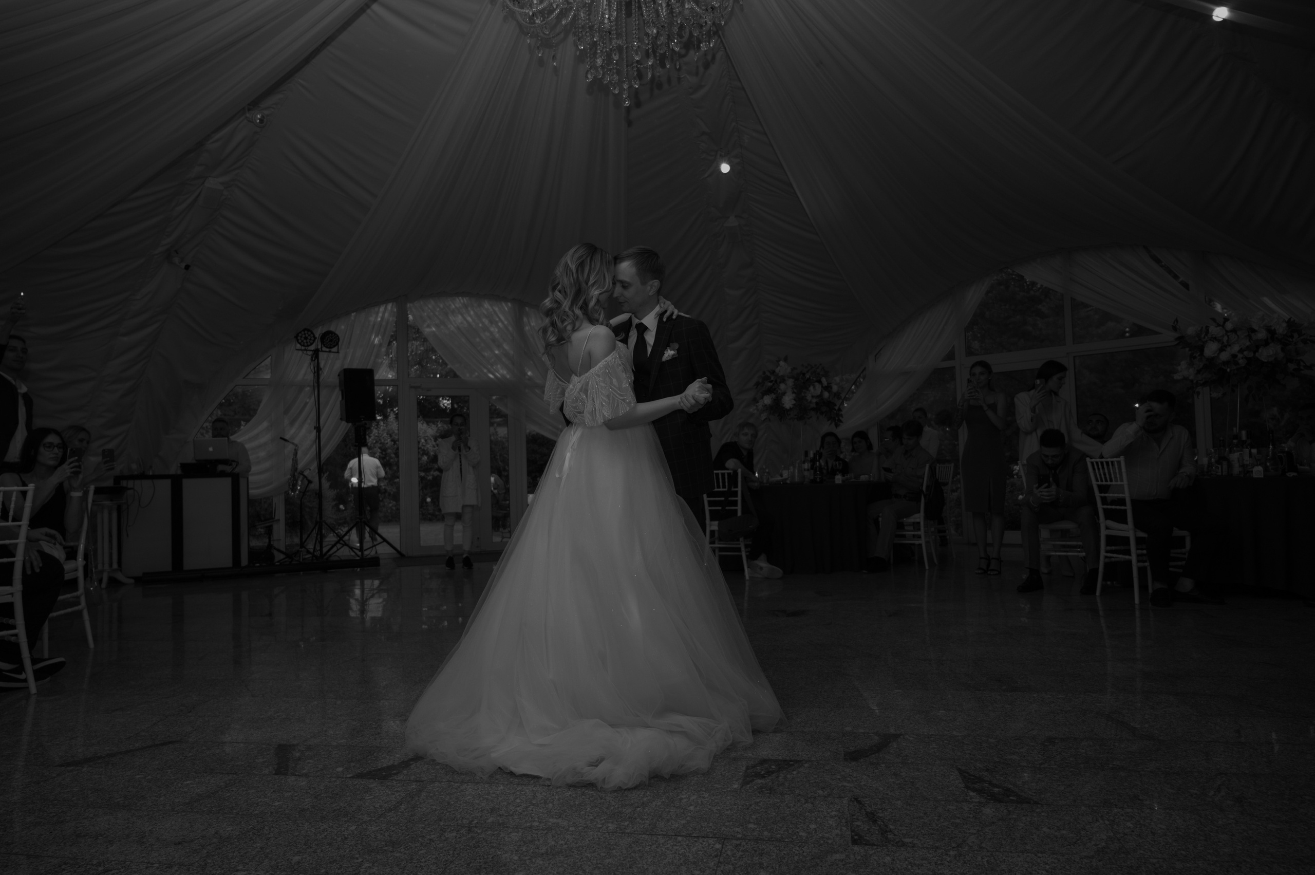 Счастливы и точка. Свадебный фотограф Александр Давыдов