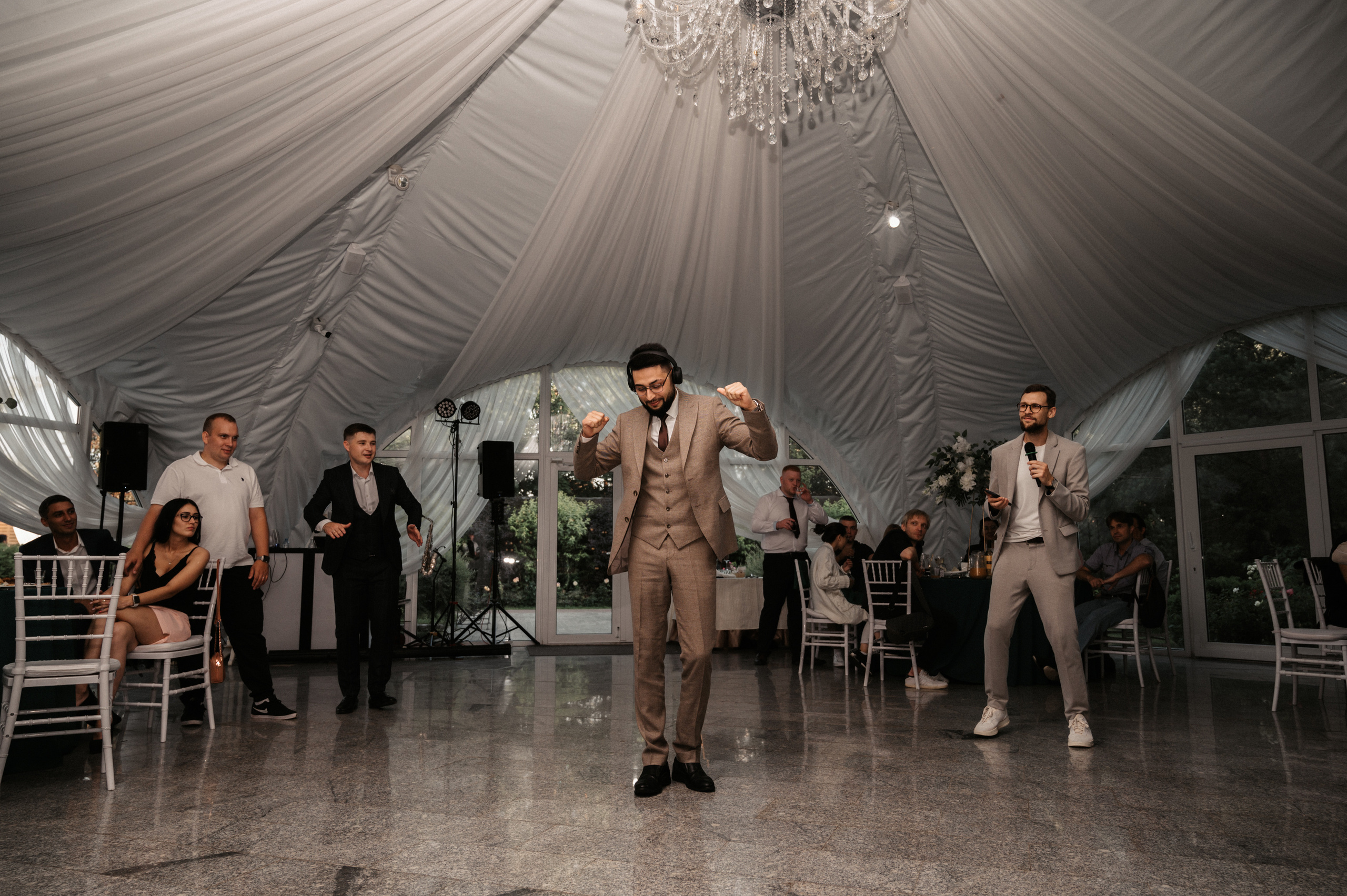 Счастливы и точка. Свадебный фотограф Александр Давыдов