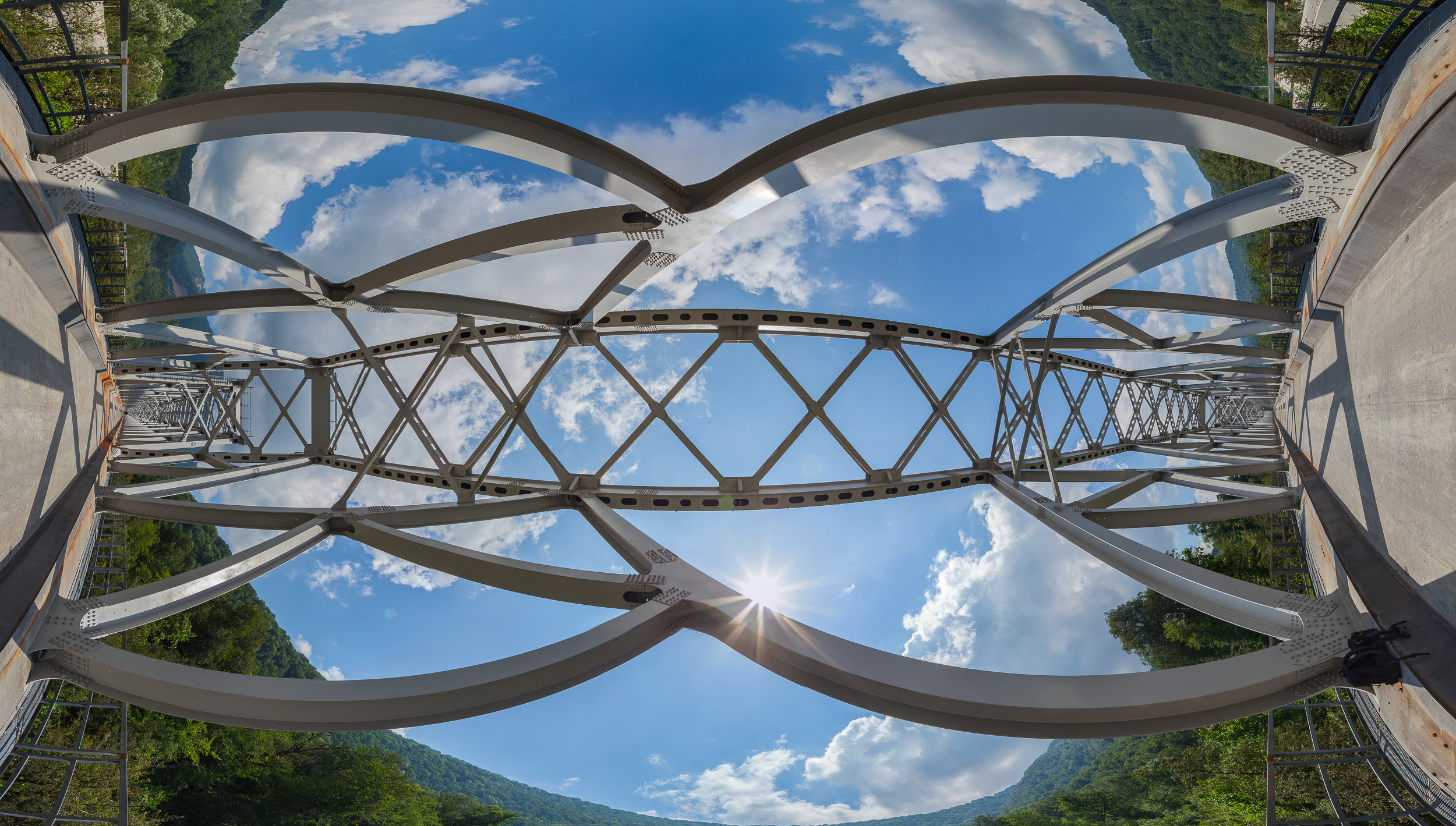 Фотосъемка строительства и инфраструктуры: Строительство автомобильной и железной дороги Адлер — Красная Поляна