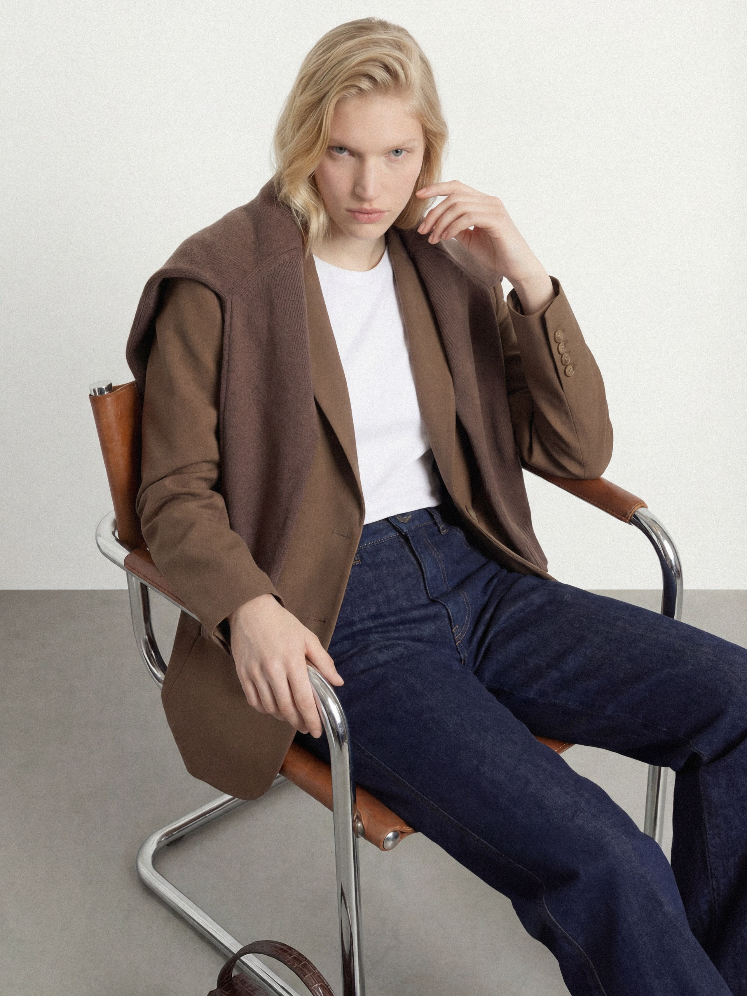 Стоимость. Ai-креатор для брендов alinasozdaet