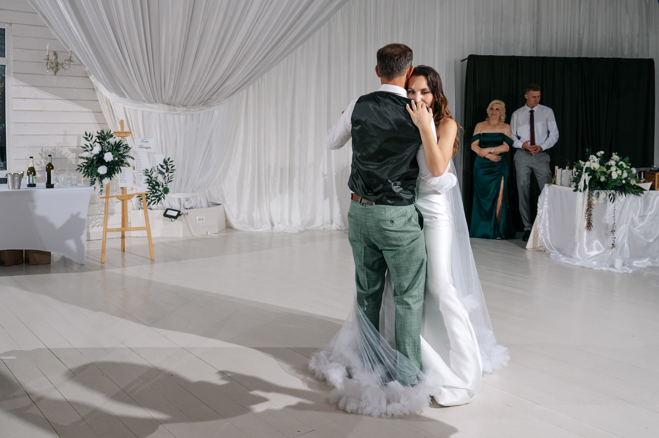 Свадьба в Гребнево в Трубецком. Свадебный и семейный фотограф Виктория Носачёва. Щелково, Москва и МО