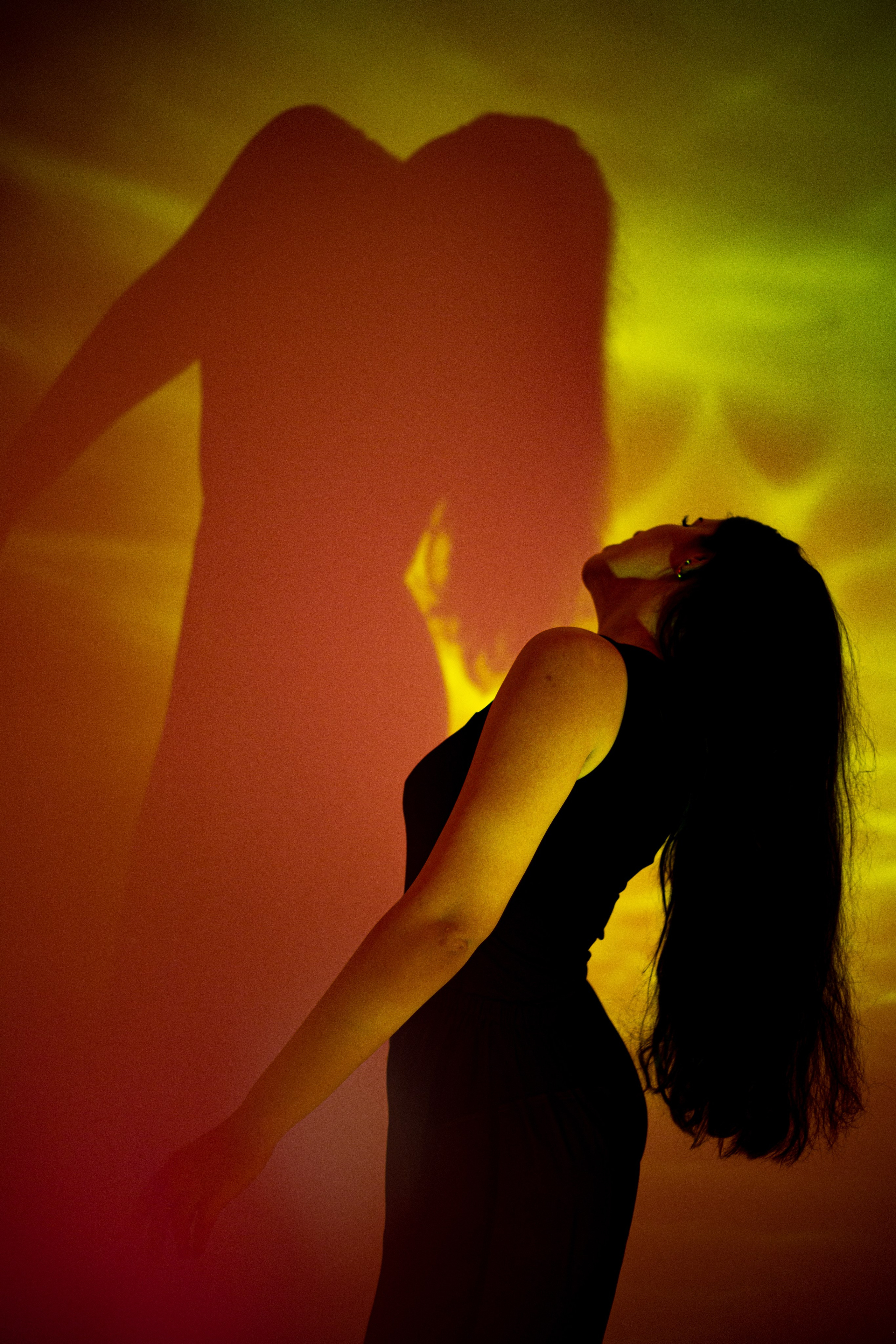 Магия танца: Солнце и Вода. Арт-фотограф Крис Л. в Тобольске: портрет, семейные, свадьбы