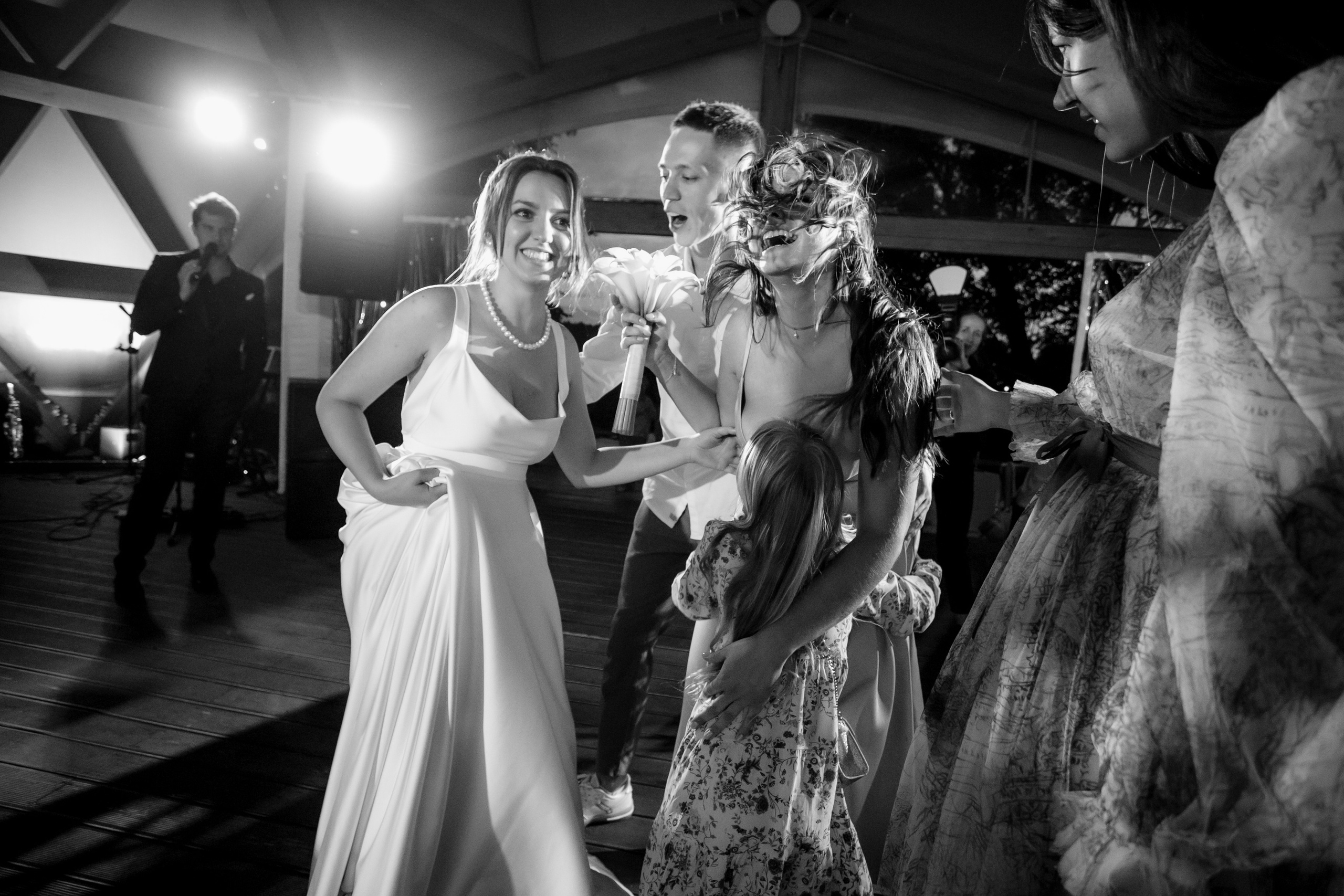 Свадебная вечеринка Алексея и Нади. Свадебный фотограф Марина Назарова Москва