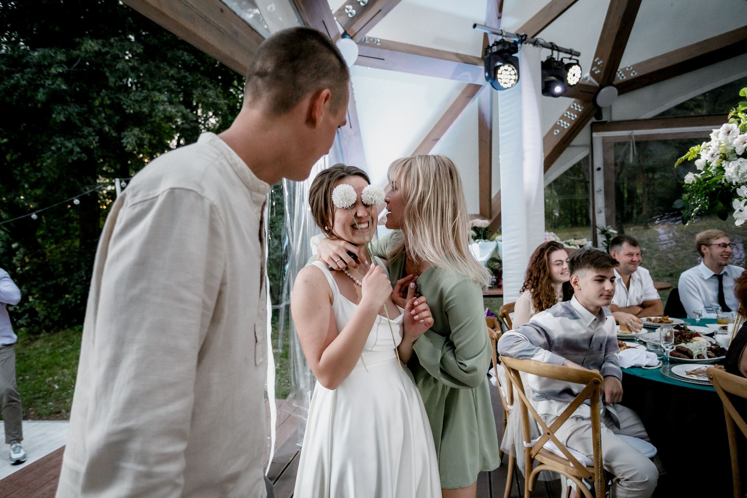 Свадебная вечеринка Алексея и Нади. Свадебный фотограф Марина Назарова Москва