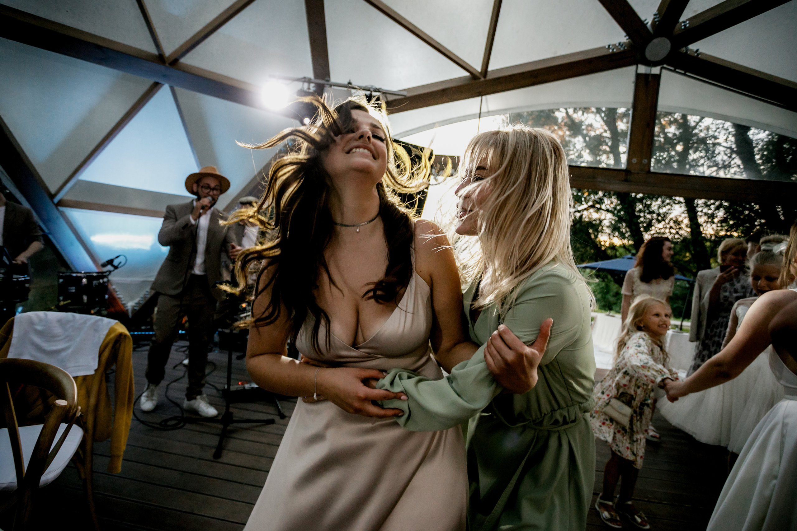 Свадебная вечеринка Алексея и Нади. Свадебный фотограф Марина Назарова Москва