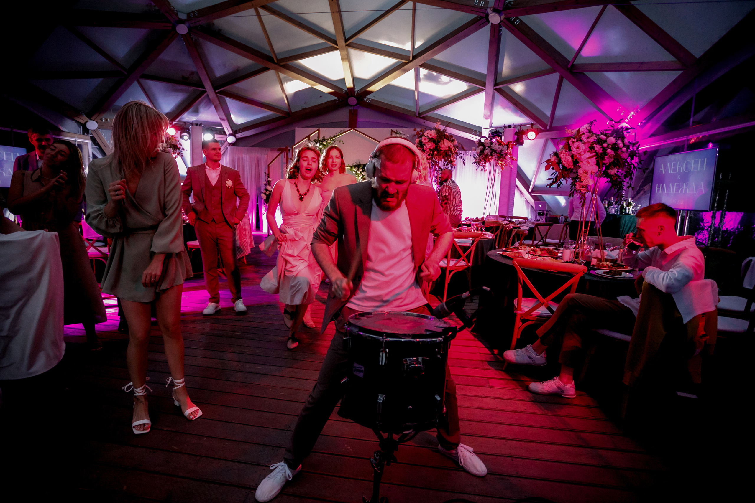 Свадебная вечеринка Алексея и Нади. Свадебный фотограф Марина Назарова Москва