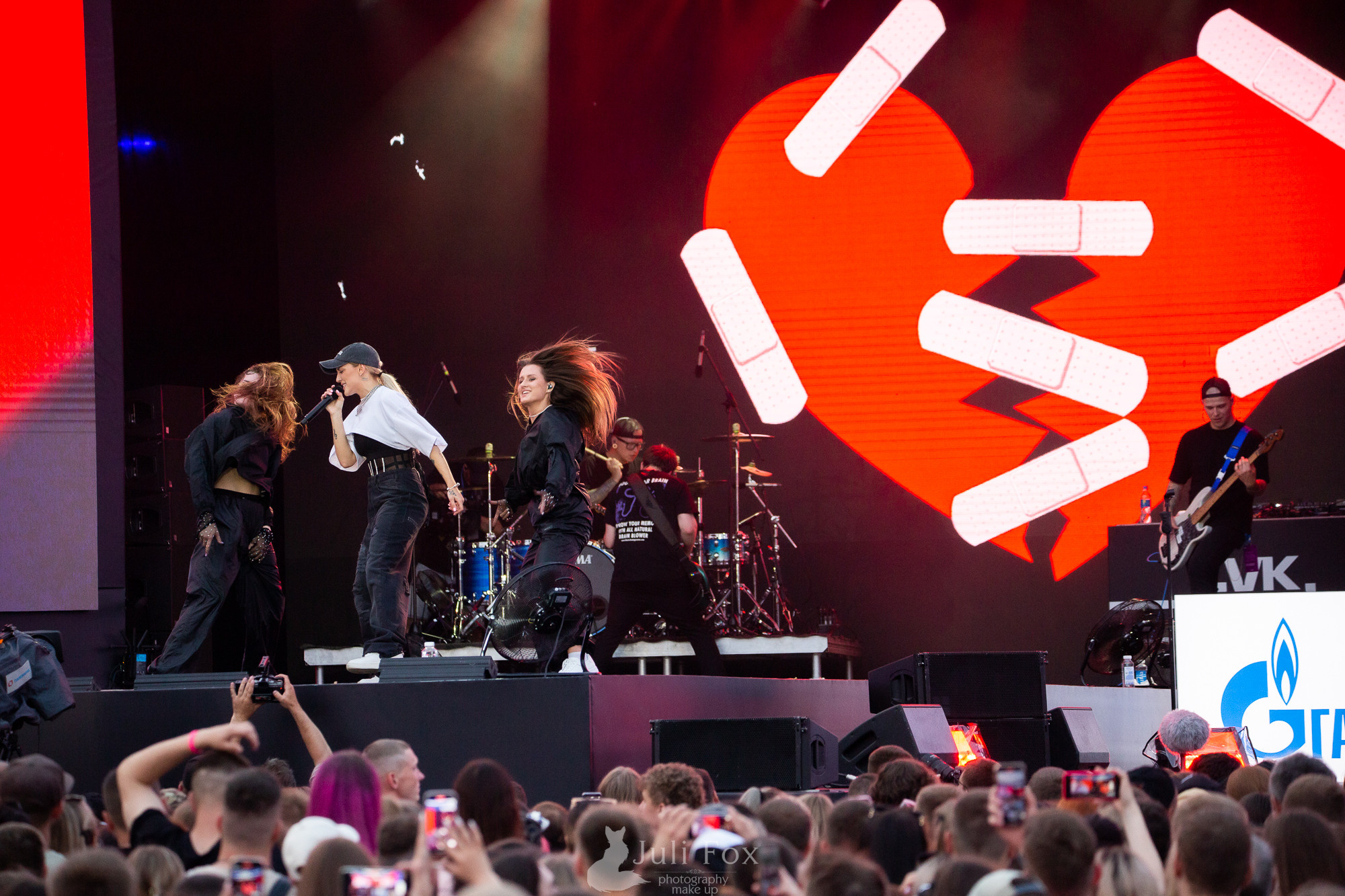 Репортажная фотосъемка во Владивостоке. Портретный, свадебный, репортажный фотограф во Владивостоке Юлиана Джули Фокс