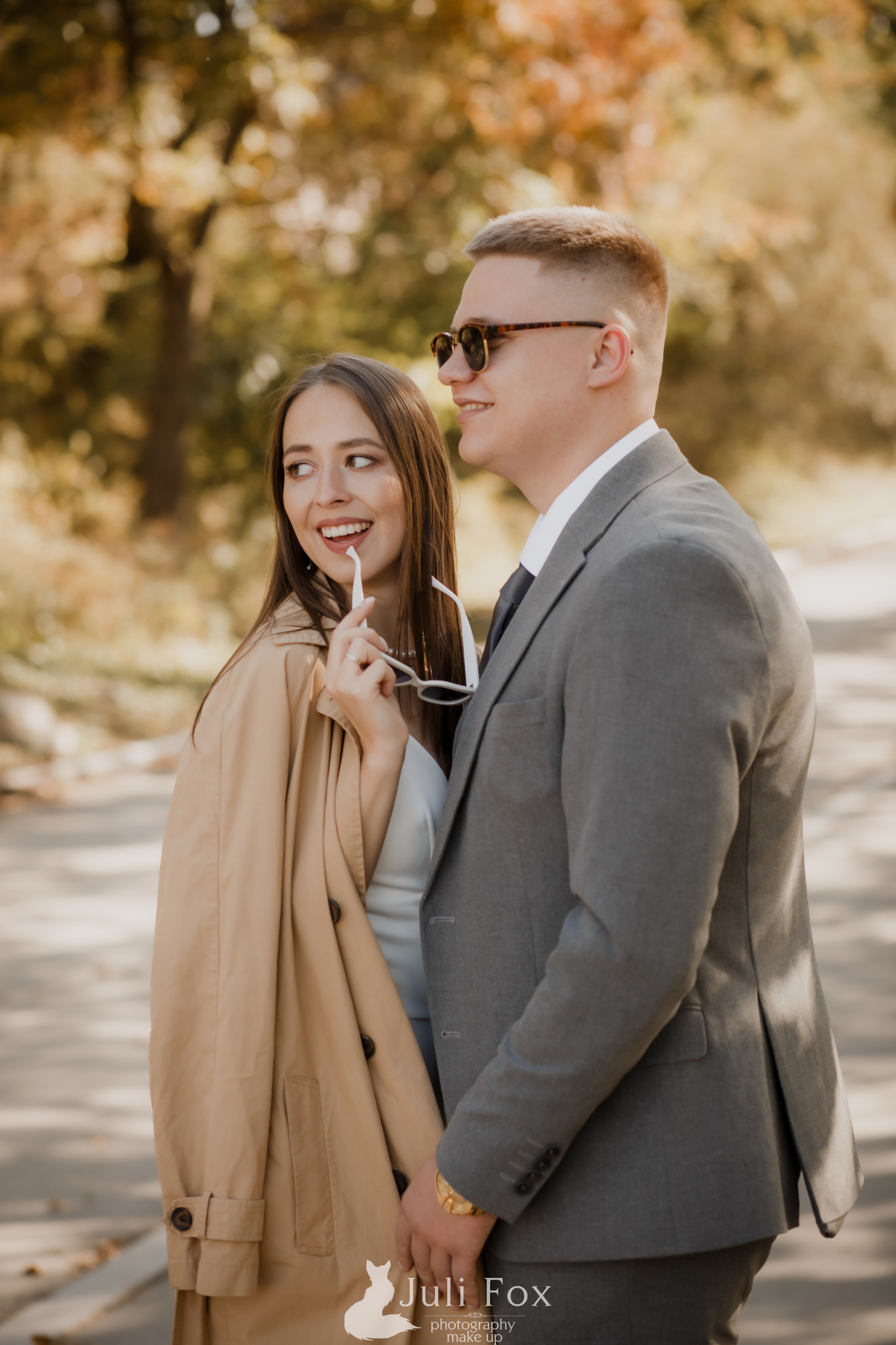 Свадебный фотограф во Владивостоке. Портретный, свадебный, репортажный фотограф во Владивостоке Юлиана Джули Фокс