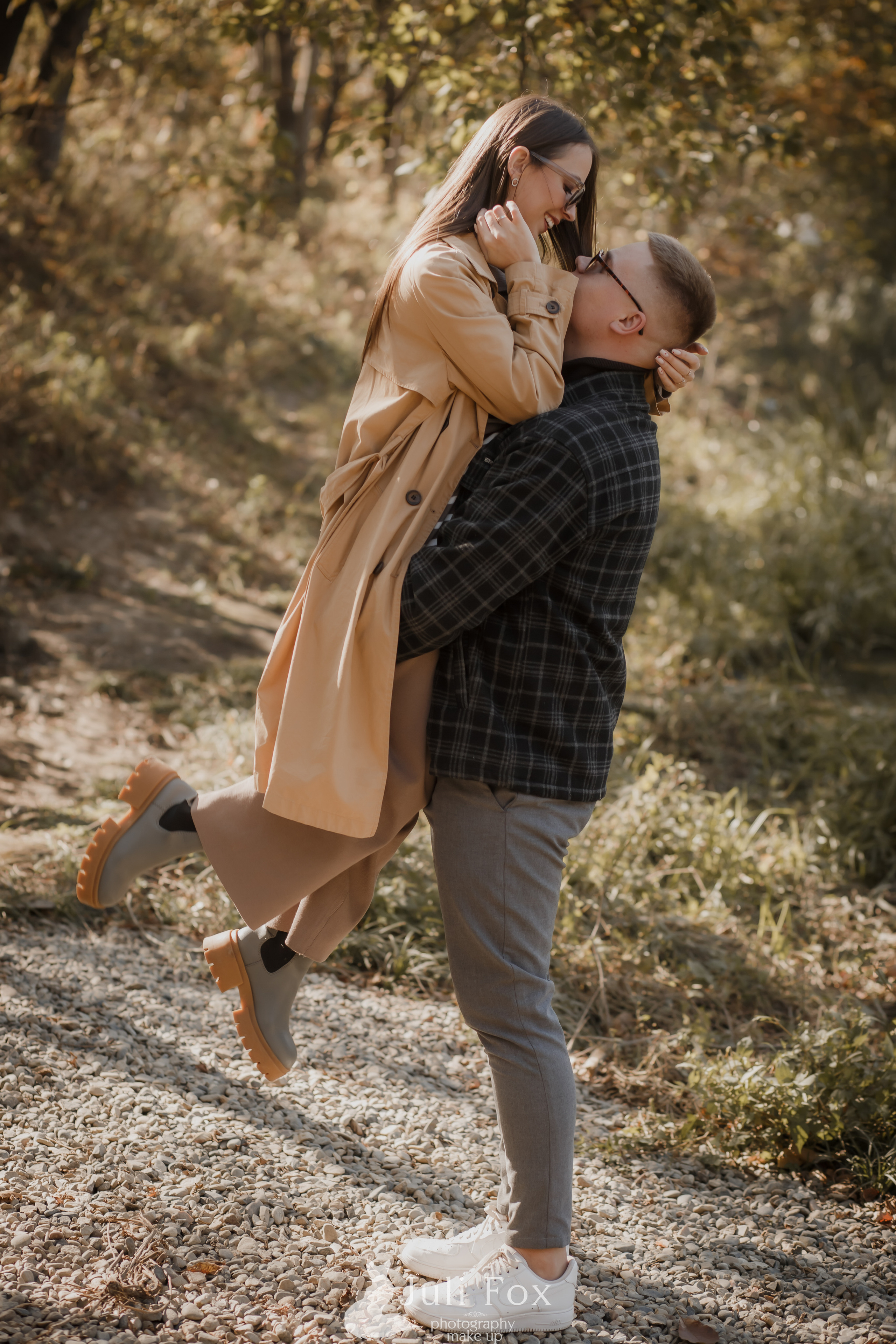 Фотосессия предложения руки и сердца во Владивостоке. Портретный, свадебный, репортажный фотограф во Владивостоке Юлиана Джули Фокс