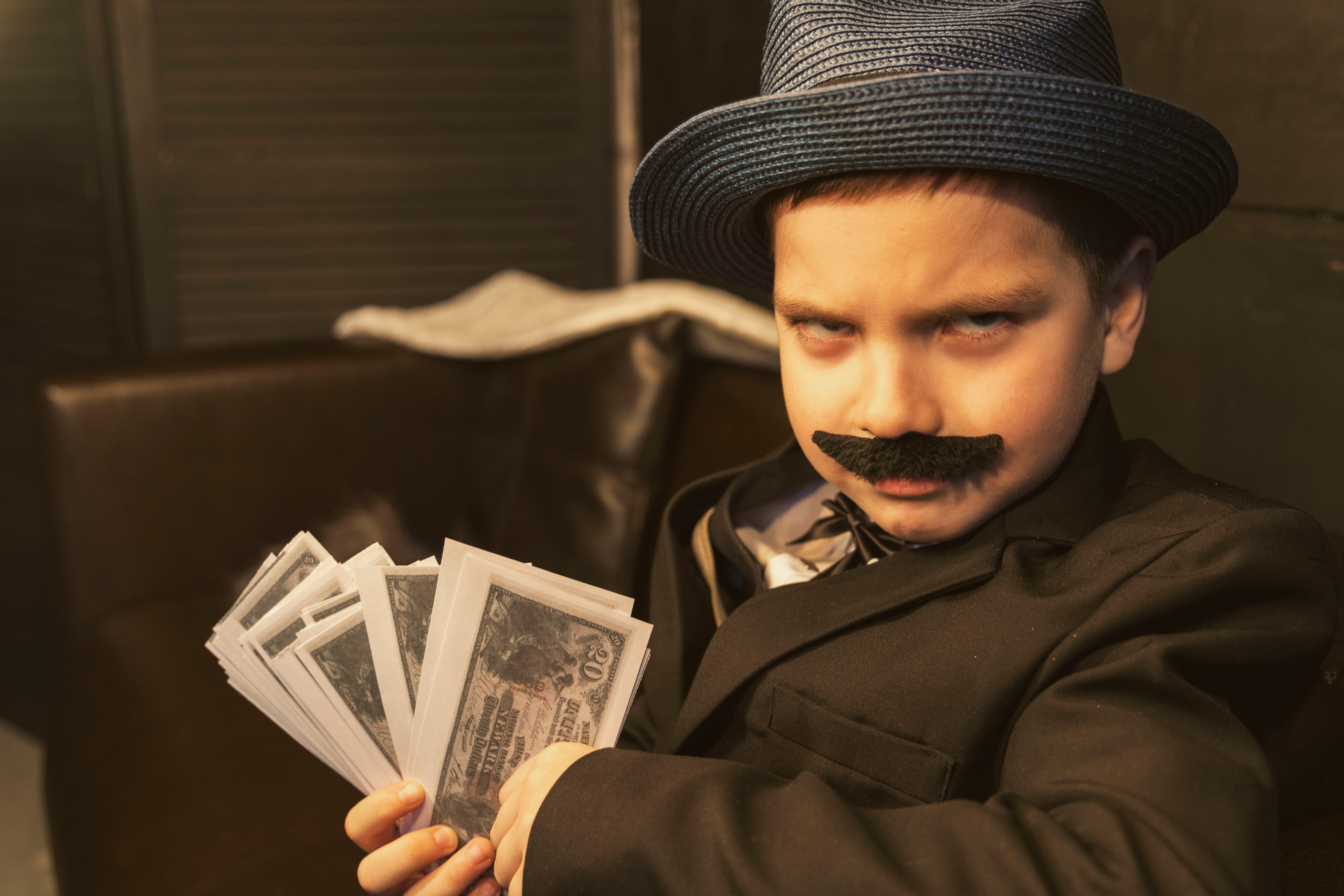 Карнавальные костюмы, вечерние и свадебные платья аренда посуточно, прокат в Жуковском. Одежда для фотосессий, аксессуары. Фотограф для маркетплейсов, фотоуслуги в Жуковском Татьяна Марсуверских