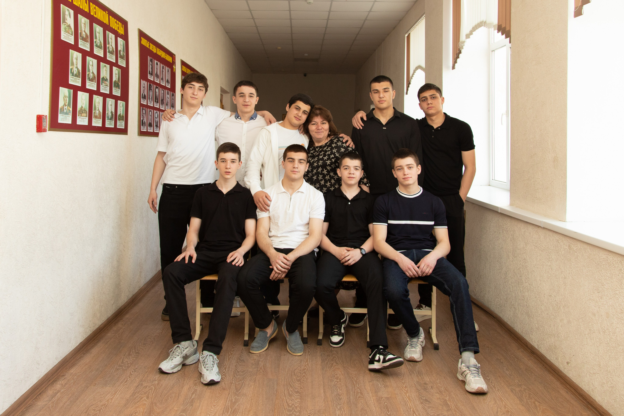 9  и 11 классы. Школьный фотограф в г. Нальчик Галимат Абитова