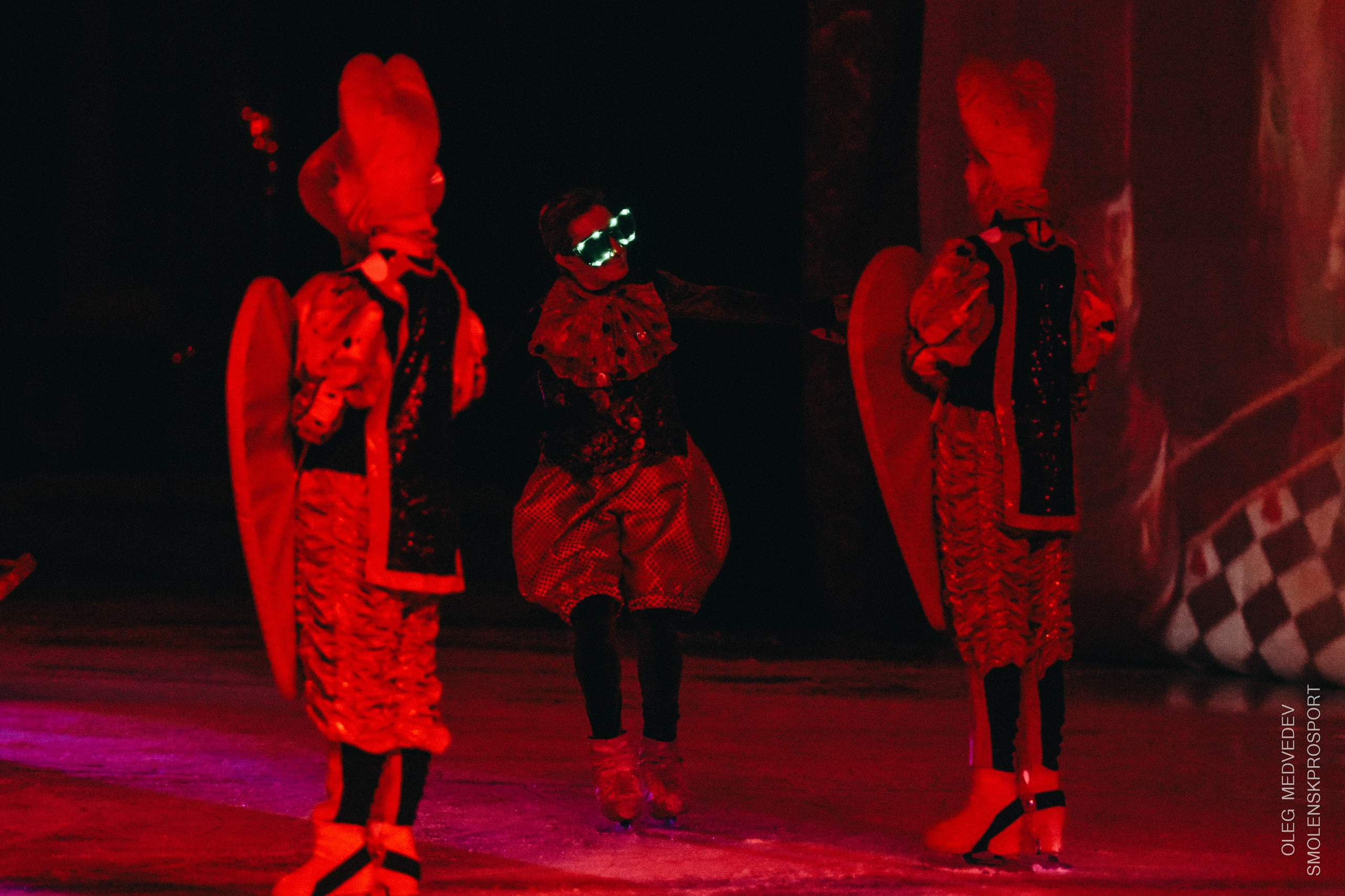 Алиса в стране чудес шоу на льду. Спортивный фотограф Олег Медведев | prosport67 | Смоленск