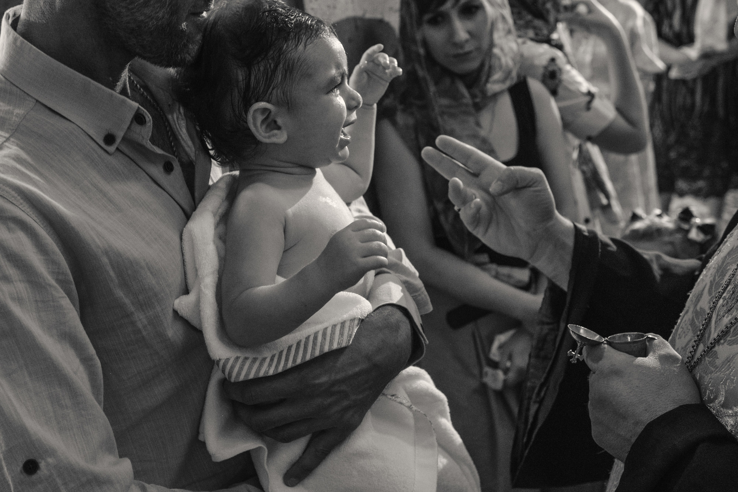 Армянская церковь. Семейный фотограф на крещение и венчание