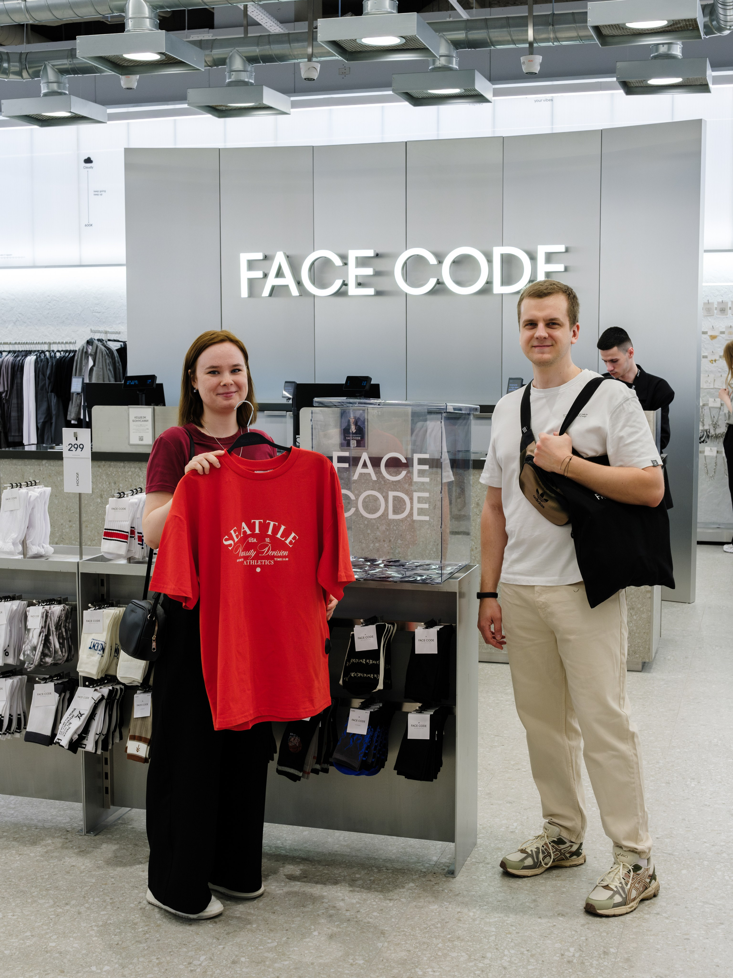 Открытие FACECODE. Репортажный и портретный фотограф в Москве Илья Спиридонов