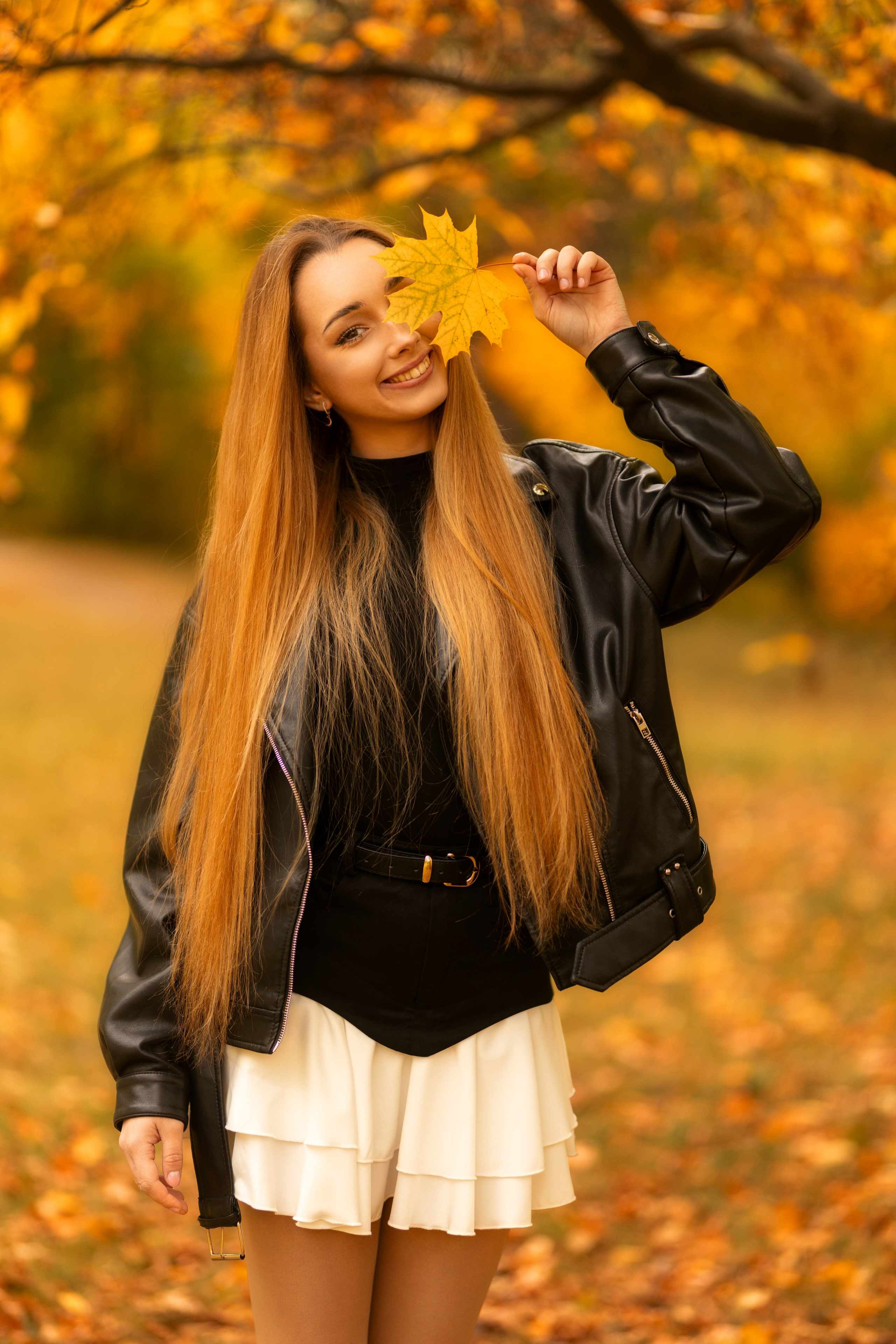 Осенний фотосет с Полиной в парке в формате «Я красивая». Дмитрий Шульгин, портретный фотограф в Воронеже