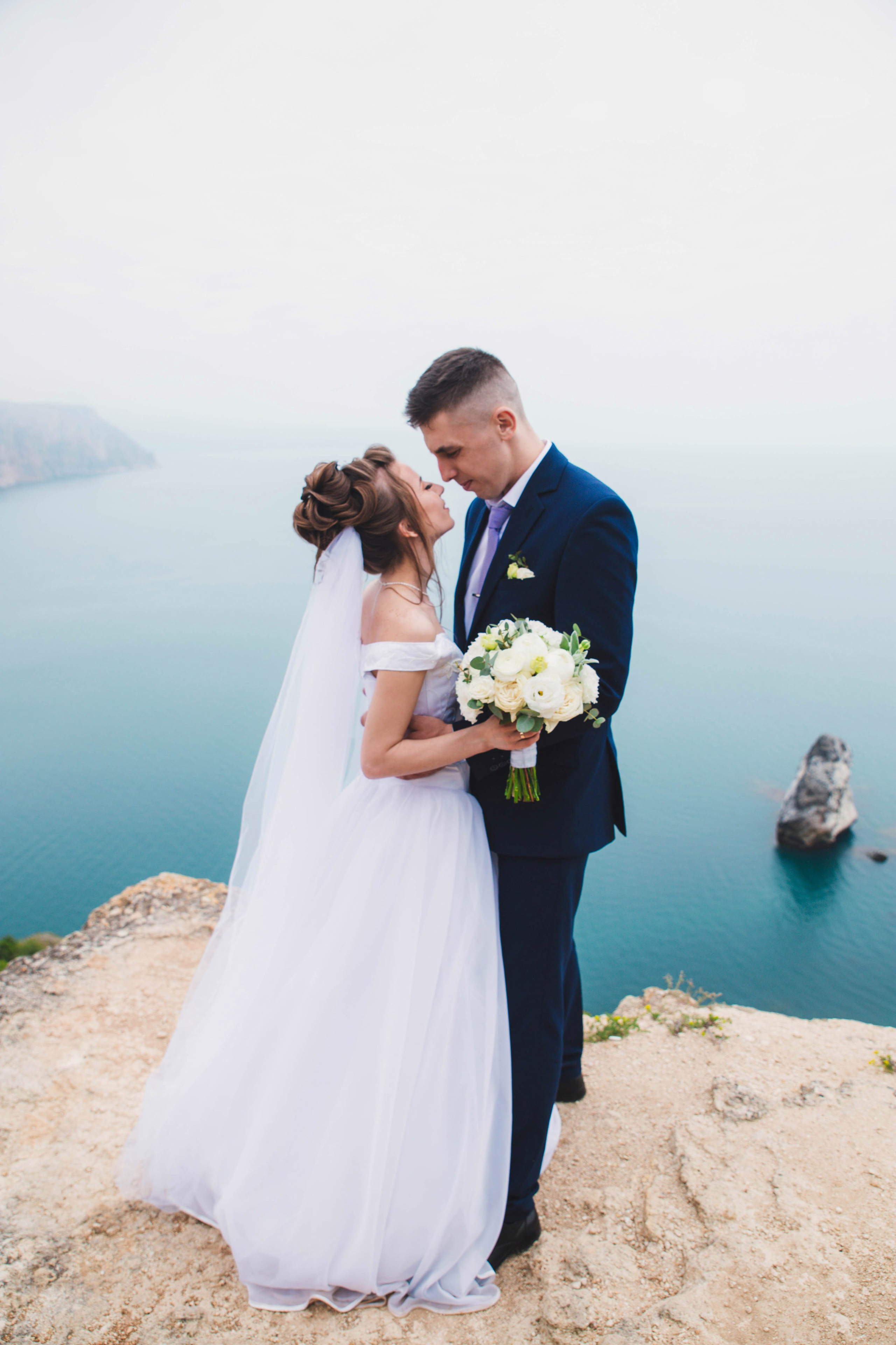 Яна & Александр. Свадебная фотосессия на Фиоленте. Свадебный и контент фотограф в Севастополе и Крыму Марина Данилова