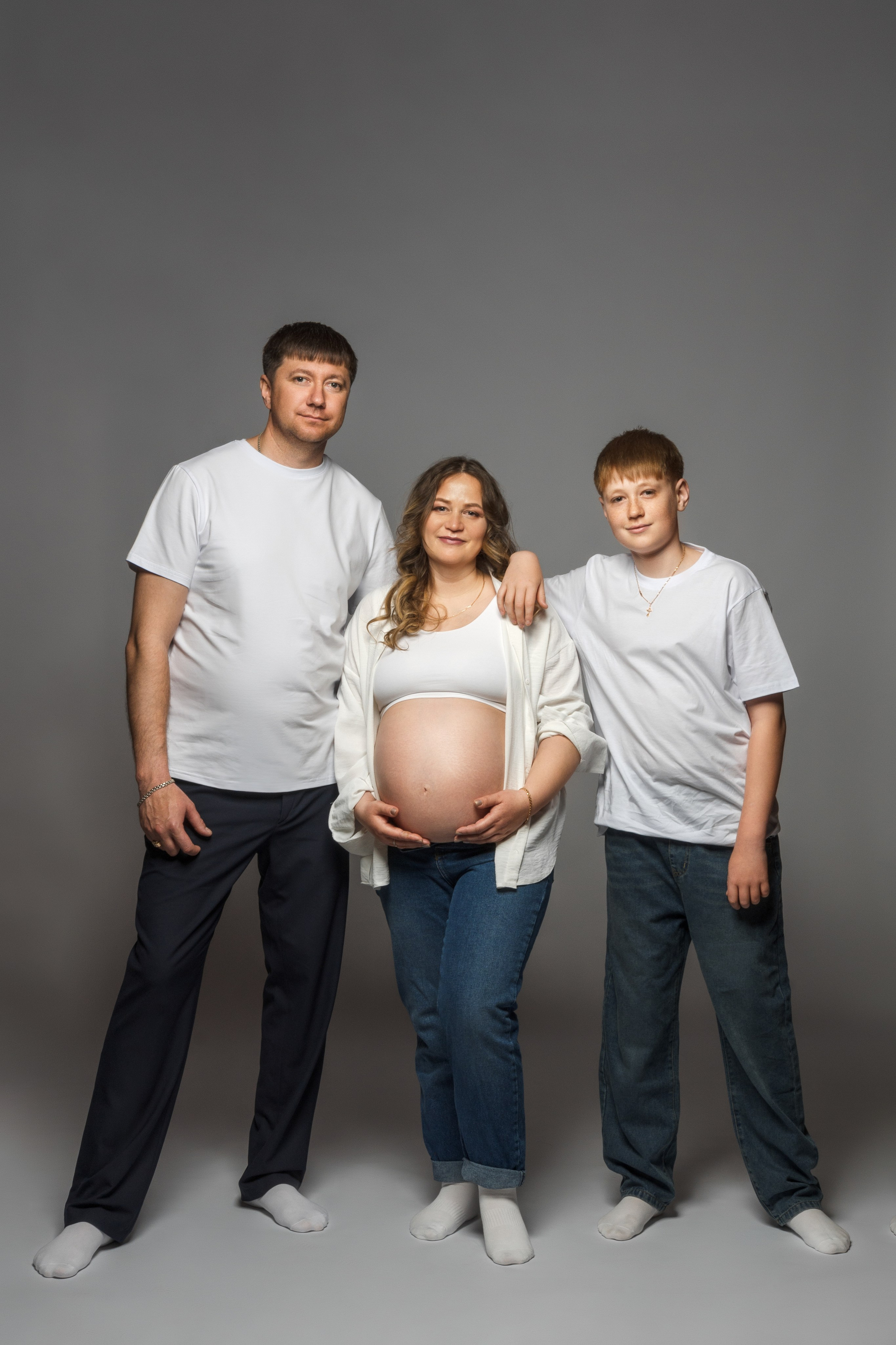 Беременность. Индивидуальные, семейные, студийные съемки в Серпухове и за пределами