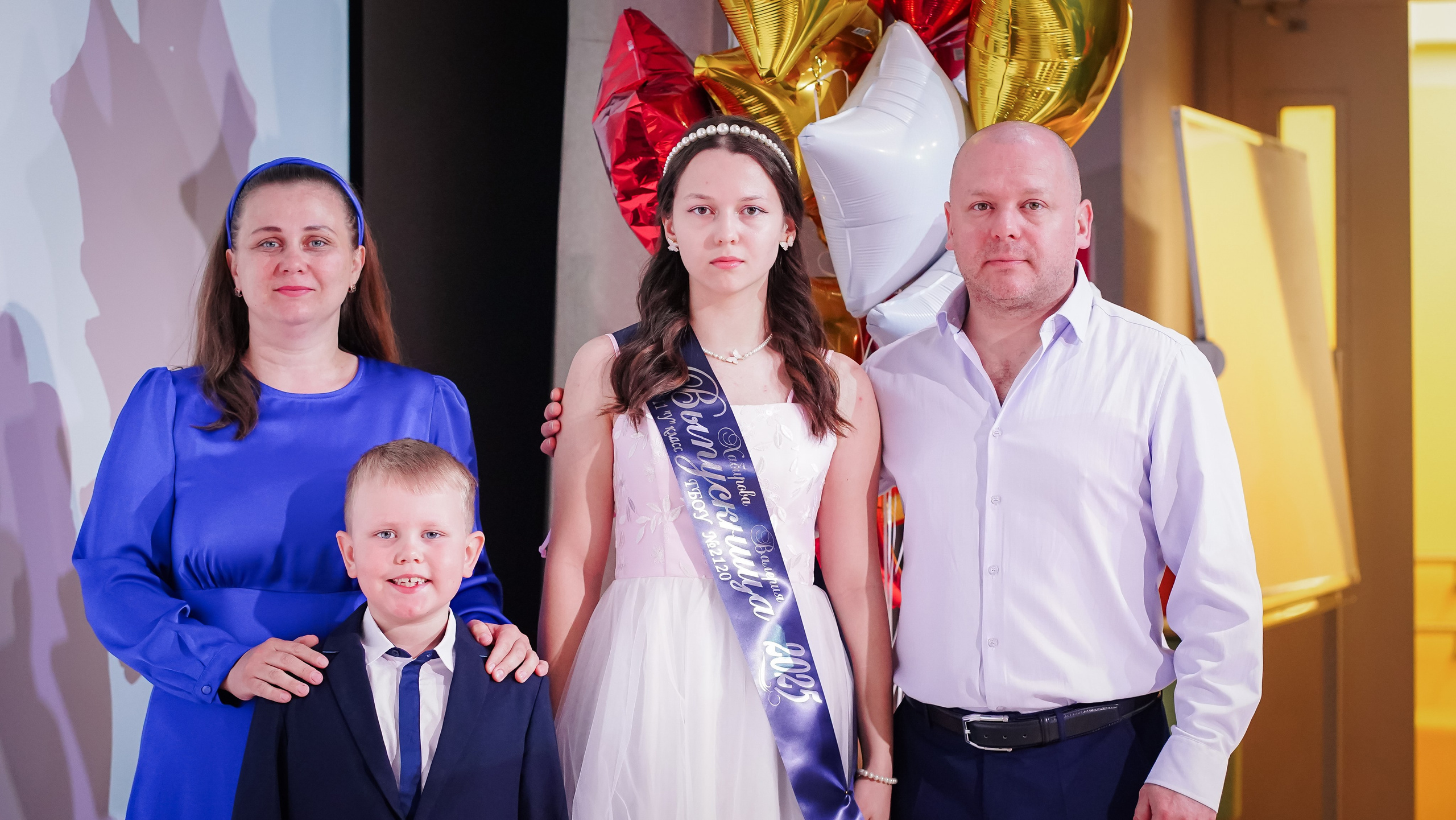 11 У Последний звонок. Семейный и детский фотограф в Москве (Тинао) Галкина Алевтина