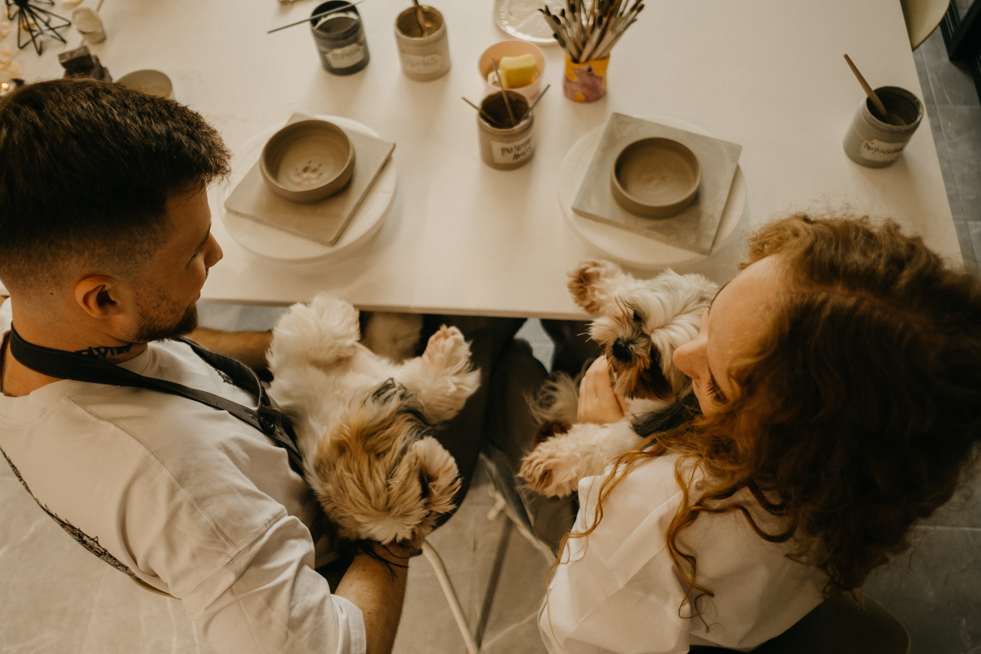 В гончарной мастерской. Свадебный фотограф Александра Тюлякова