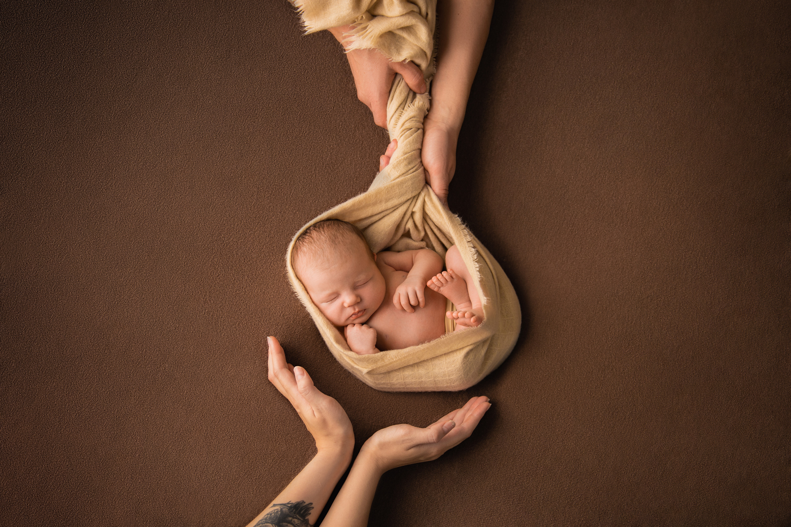 NEWBORN. Смиричевская Екатерина — фотограф новорожденных