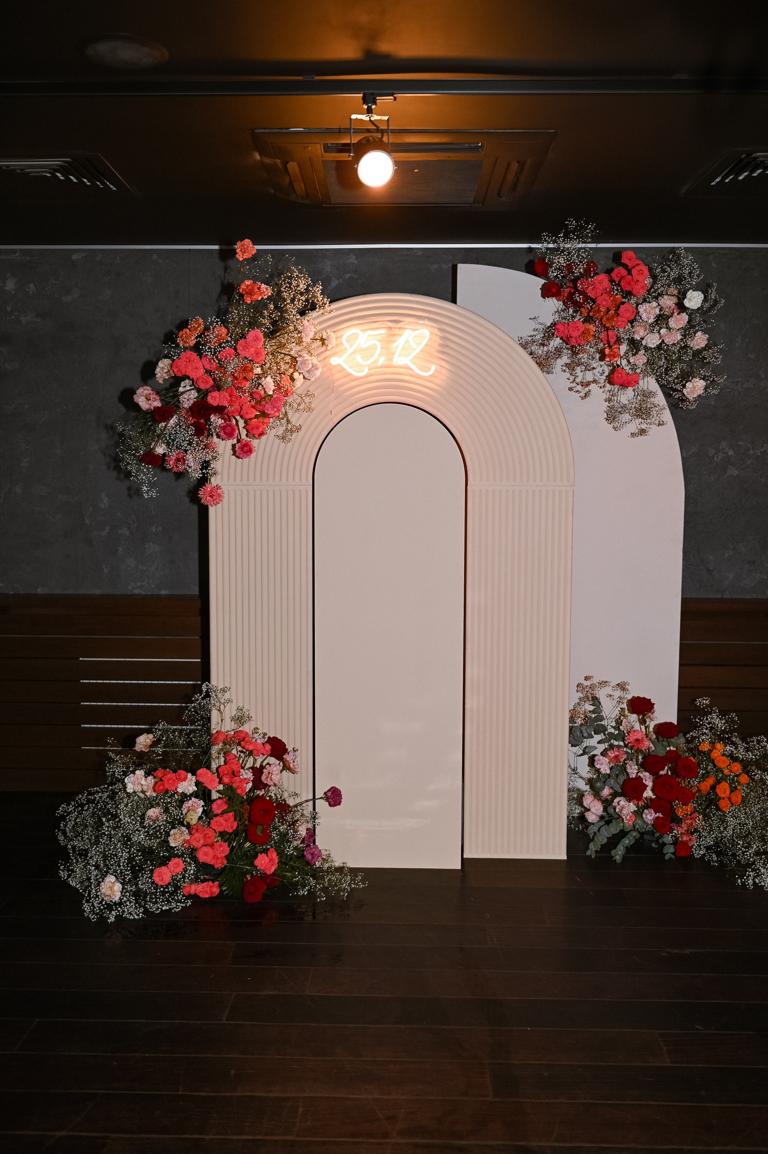 Свадьба в ресторане «1812». Kirillova Studio — мастерская декора и событий Юли Кирилловой