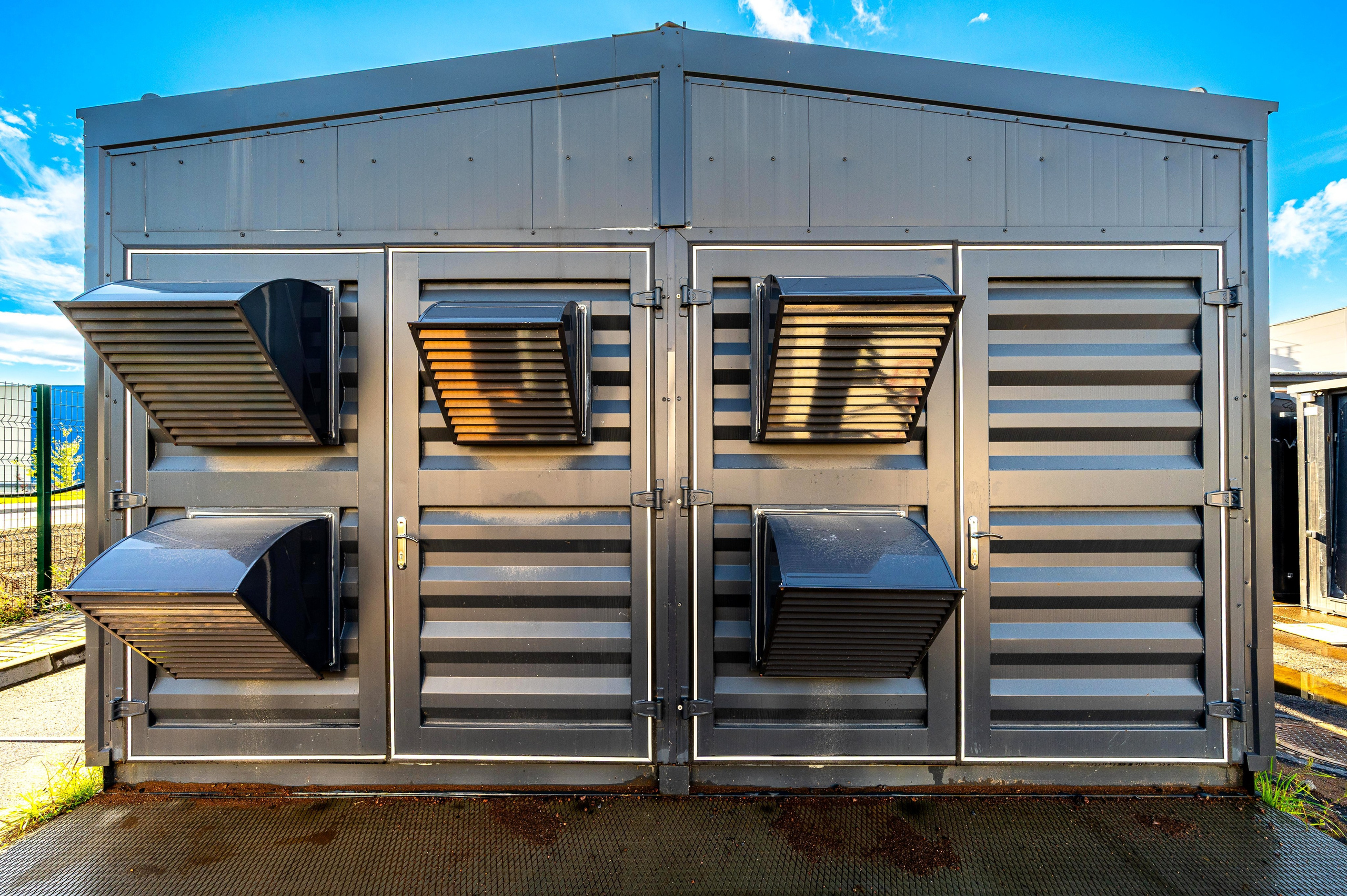 Промышленный фотограф. Интерьерный фотограф. Фото- видеосъемка недвижимости Санкт-Петербург