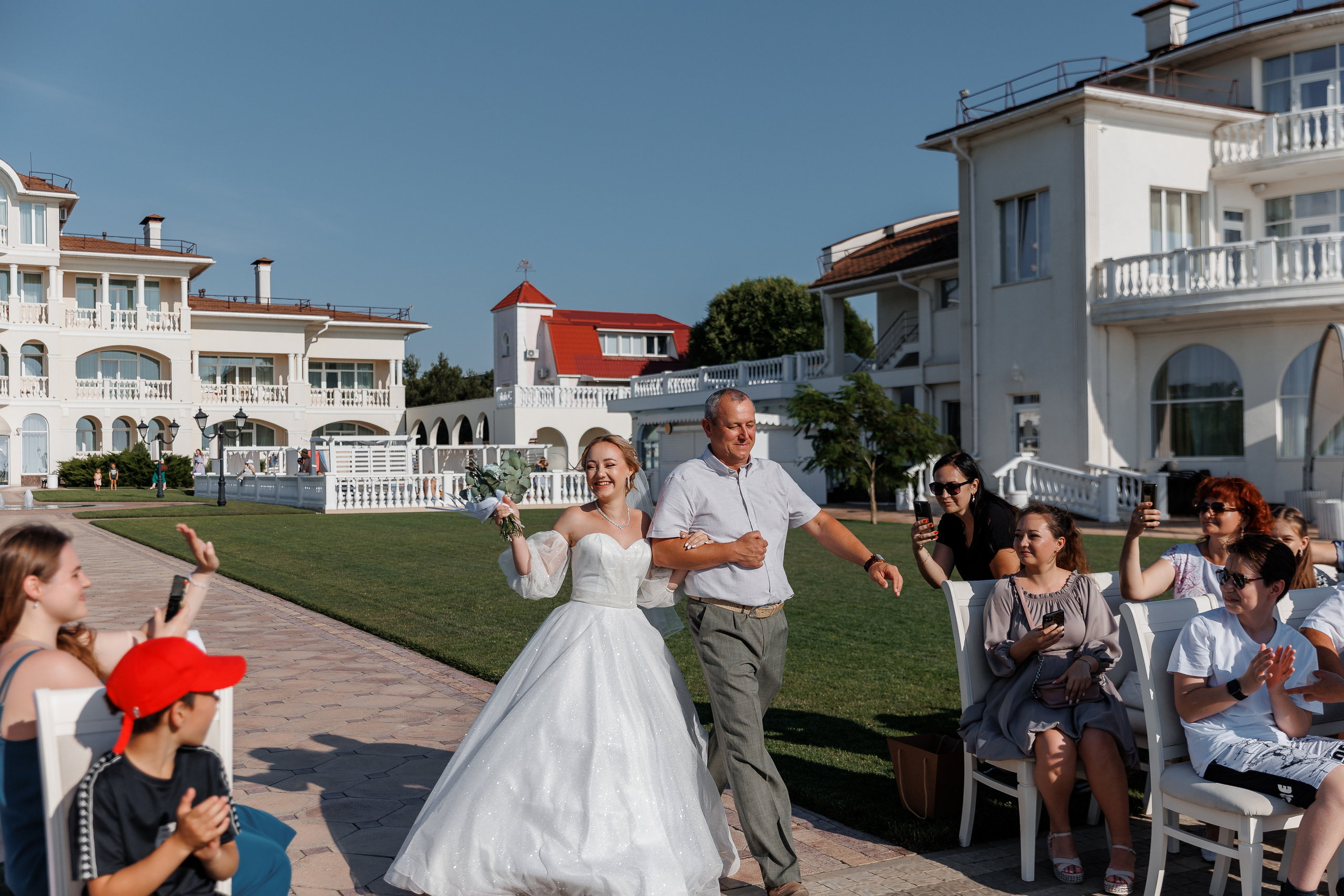 Семейное торжество в отеле Превысоковъ. Анонс свадьбы Владлена и Виктории. Свадебный фотограф в Крыму и Севастополе Ольга Баскакова