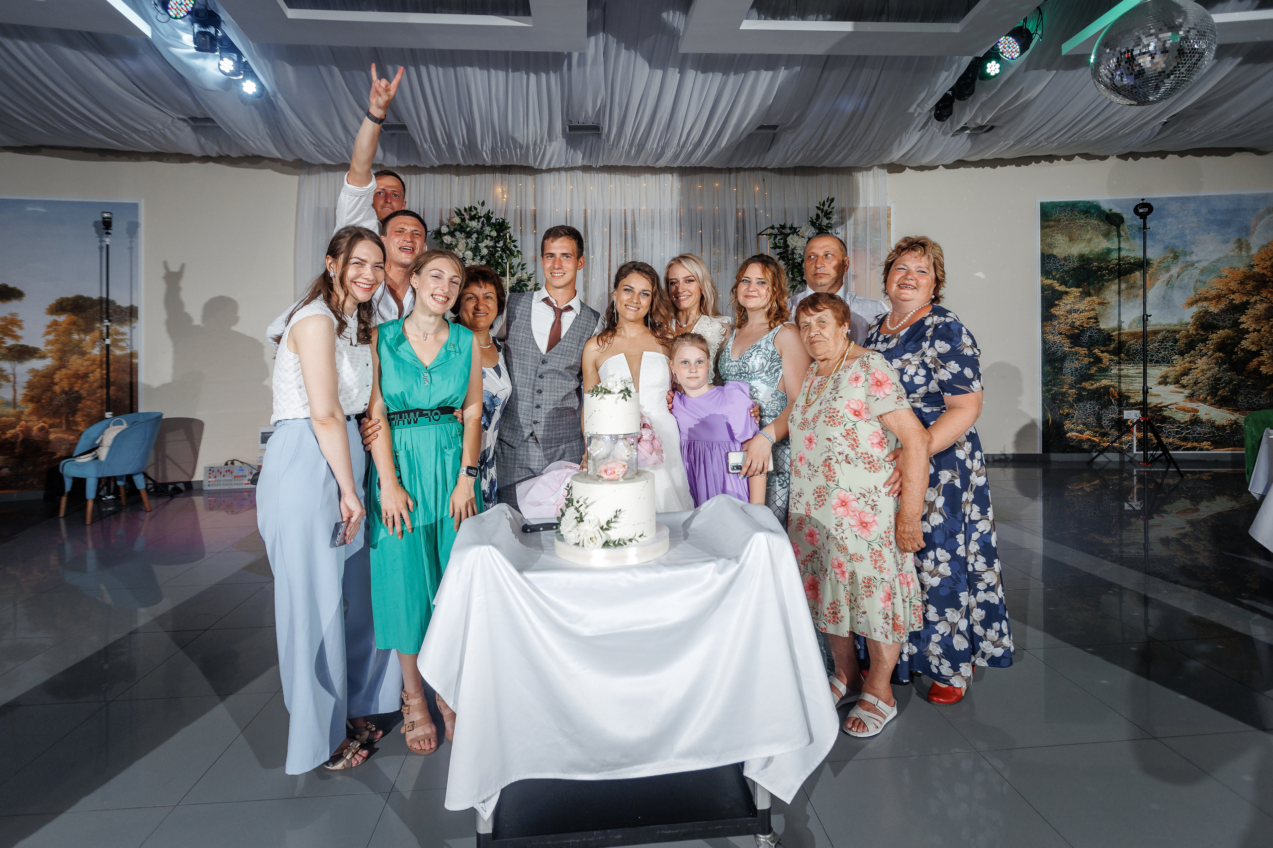 Анонс свадьбы Ольги и Сергея. Свадебный фотограф в Крыму и Севастополе Ольга Баскакова