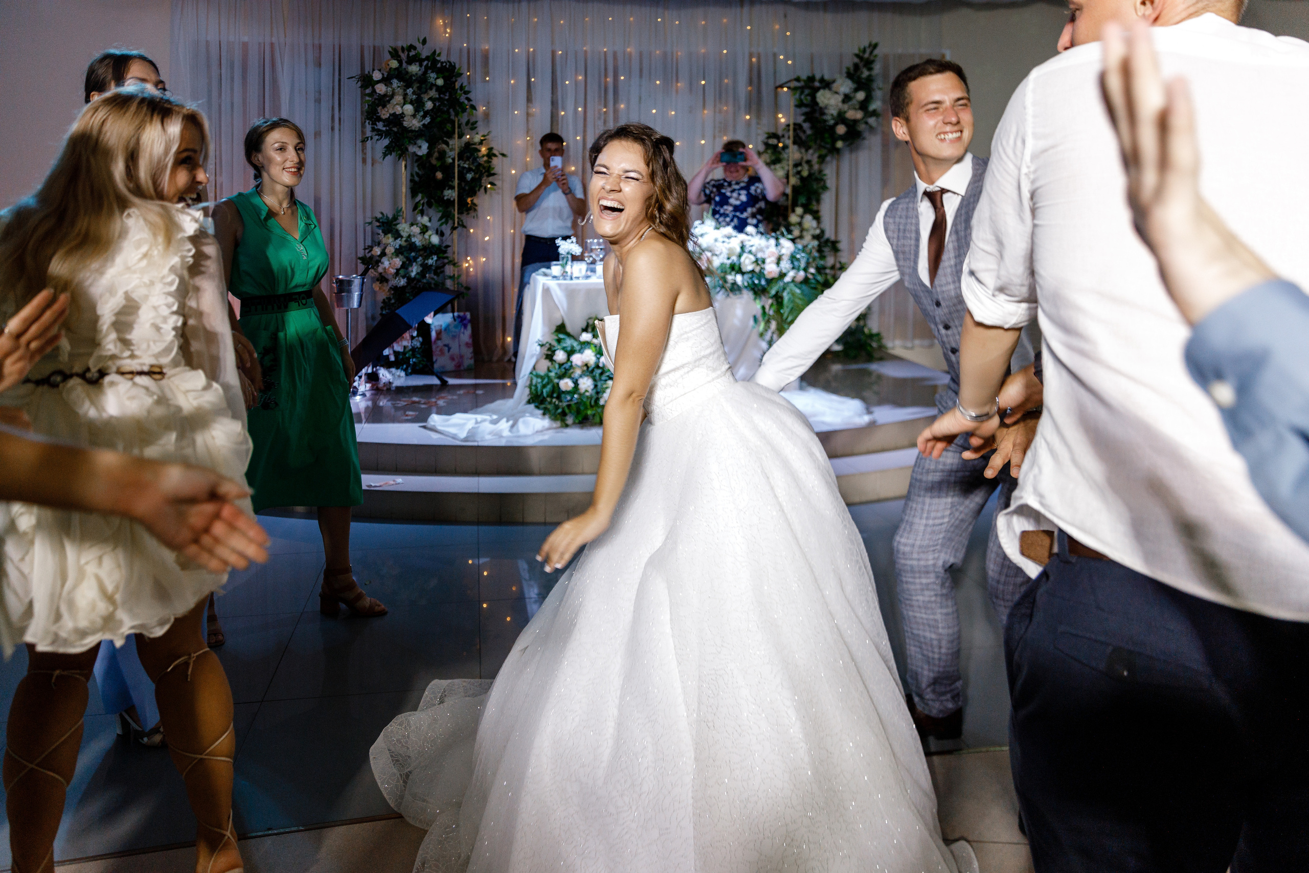 Анонс свадьбы Ольги и Сергея. Свадебный фотограф в Крыму и Севастополе Ольга Баскакова