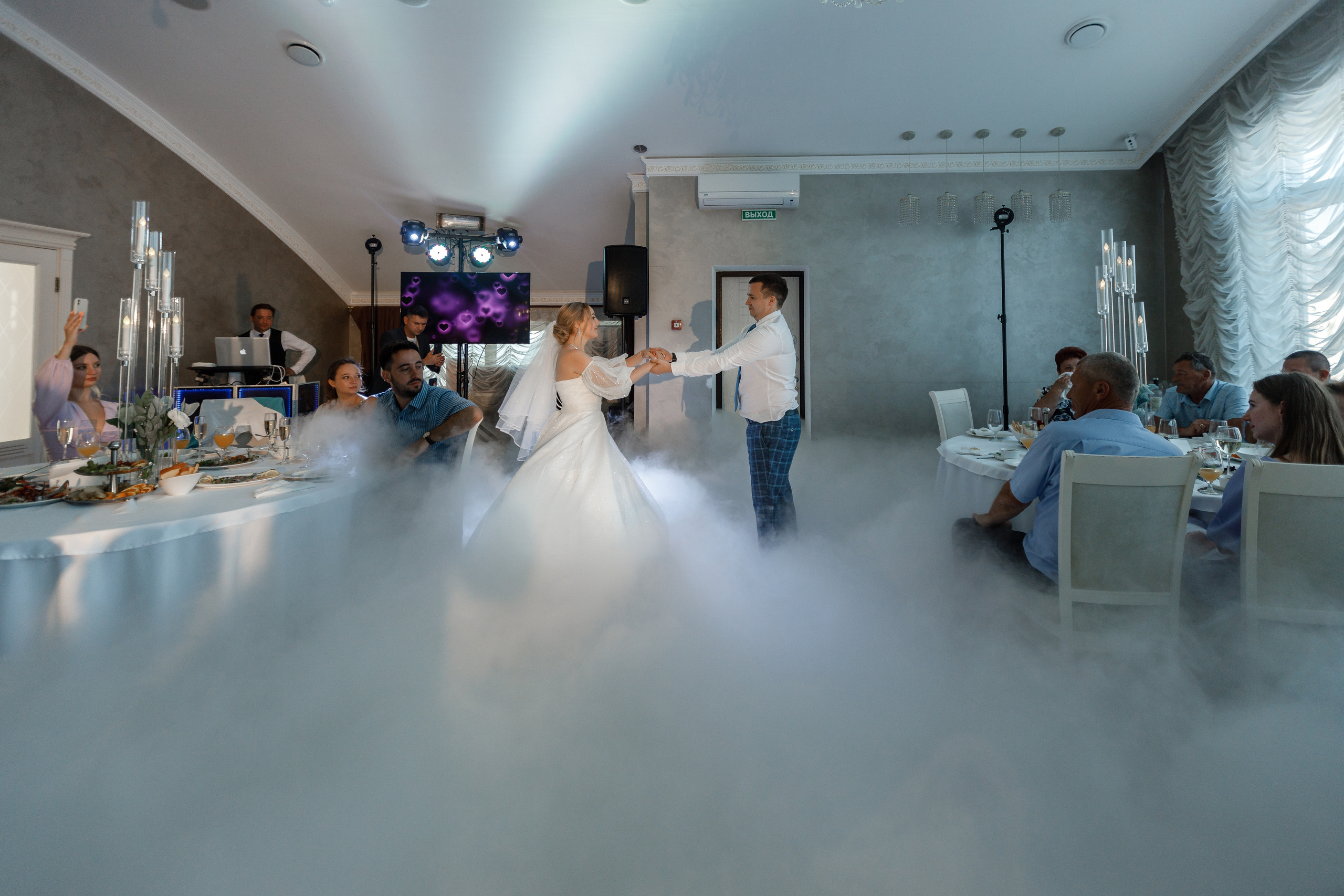 Семейное торжество в отеле Превысоковъ. Анонс свадьбы Владлена и Виктории. Свадебный фотограф в Крыму и Севастополе Ольга Баскакова