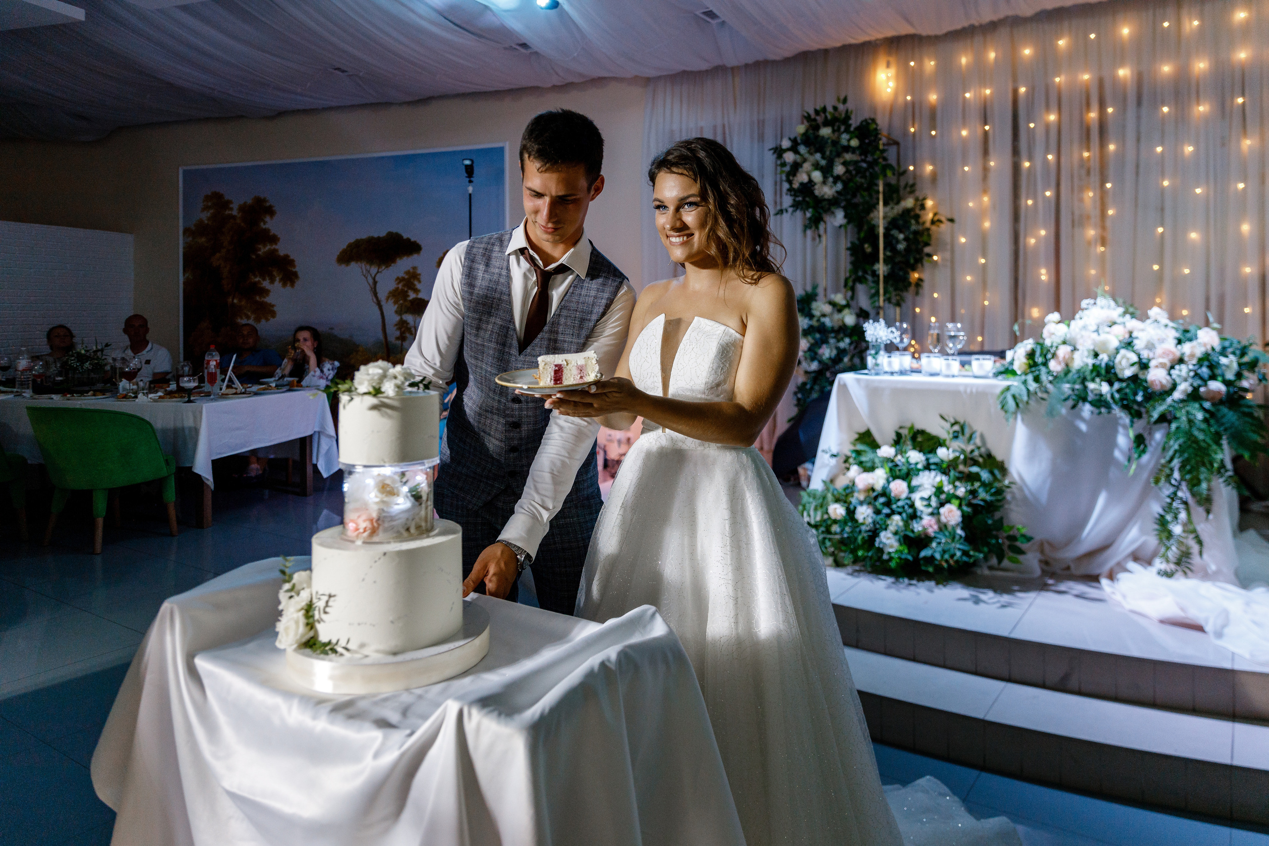 Анонс свадьбы Ольги и Сергея. Свадебный фотограф в Крыму и Севастополе Ольга Баскакова