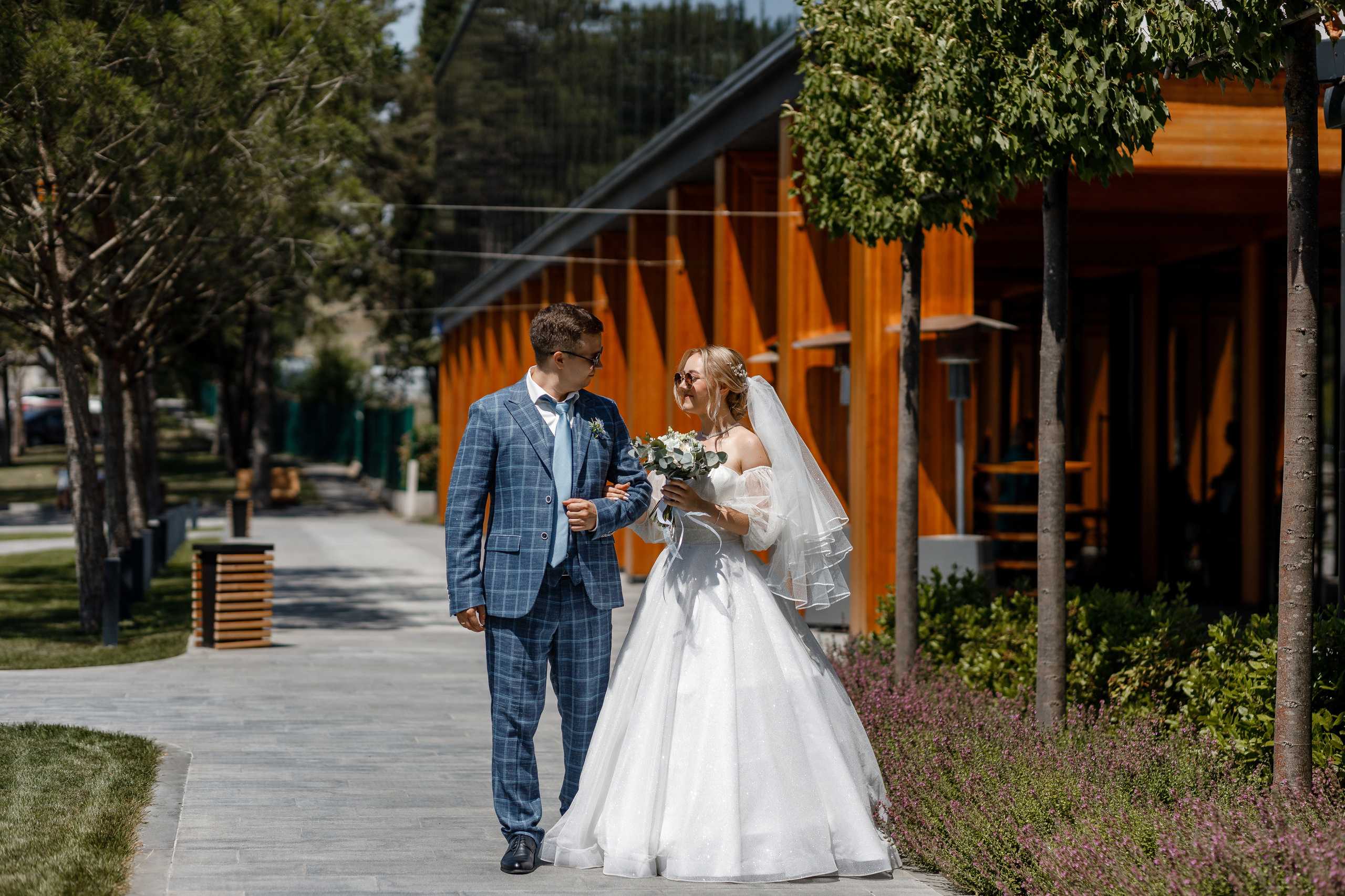 Семейное торжество в отеле Превысоковъ. Анонс свадьбы Владлена и Виктории. Свадебный фотограф в Крыму и Севастополе Ольга Баскакова