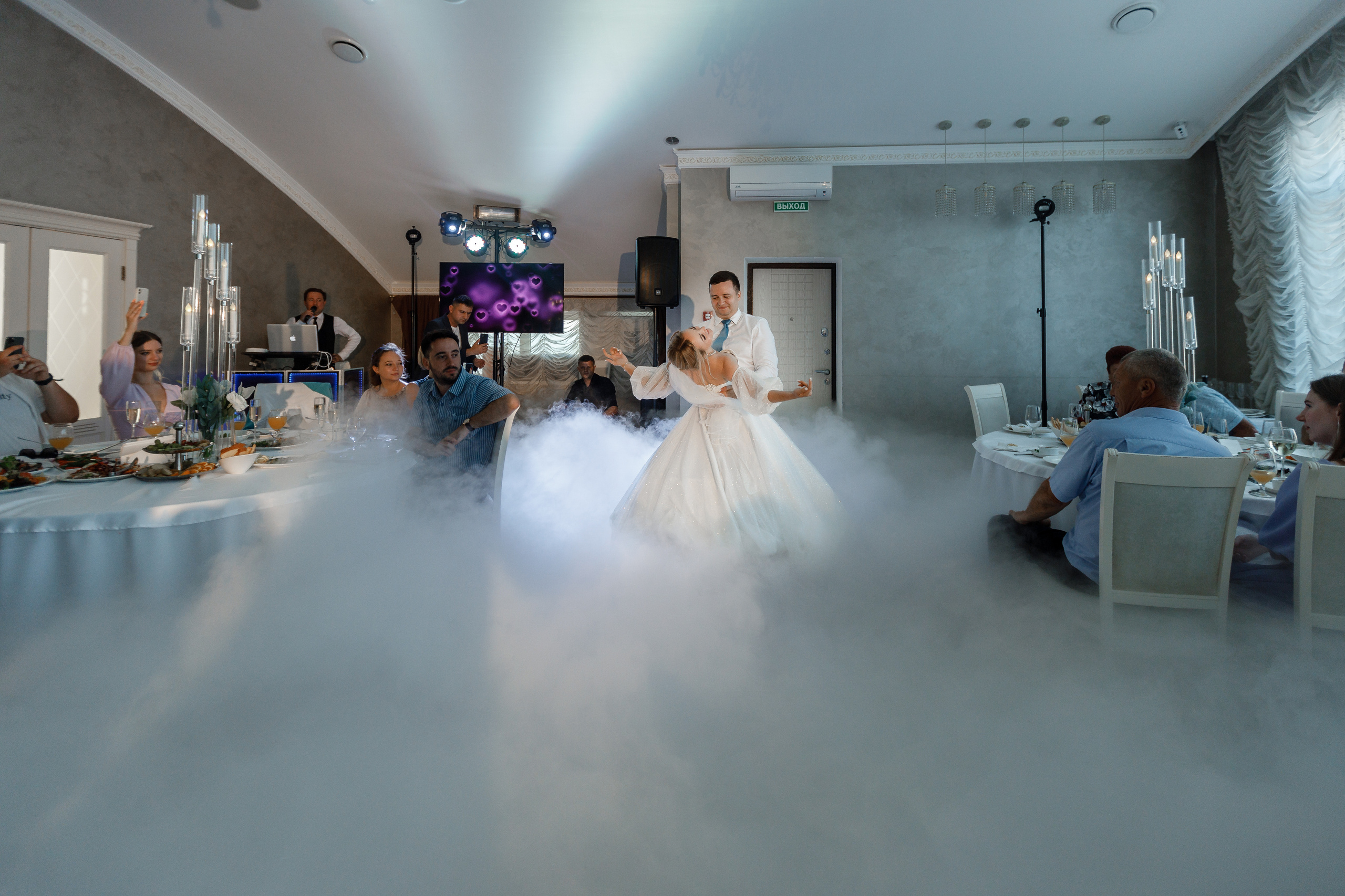 Семейное торжество в отеле Превысоковъ. Анонс свадьбы Владлена и Виктории. Свадебный фотограф в Крыму и Севастополе Ольга Баскакова