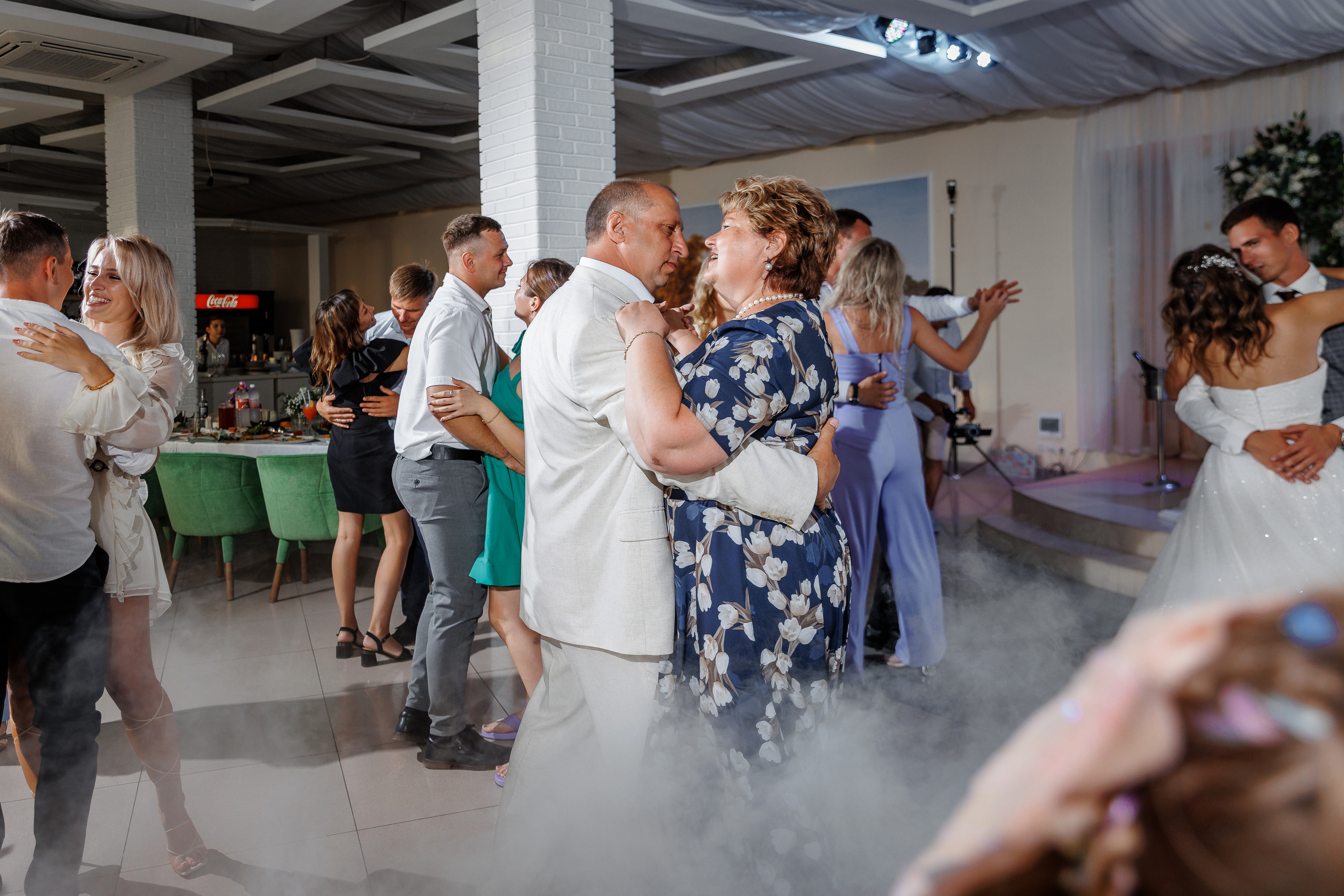 Анонс свадьбы Ольги и Сергея. Свадебный фотограф в Крыму и Севастополе Ольга Баскакова