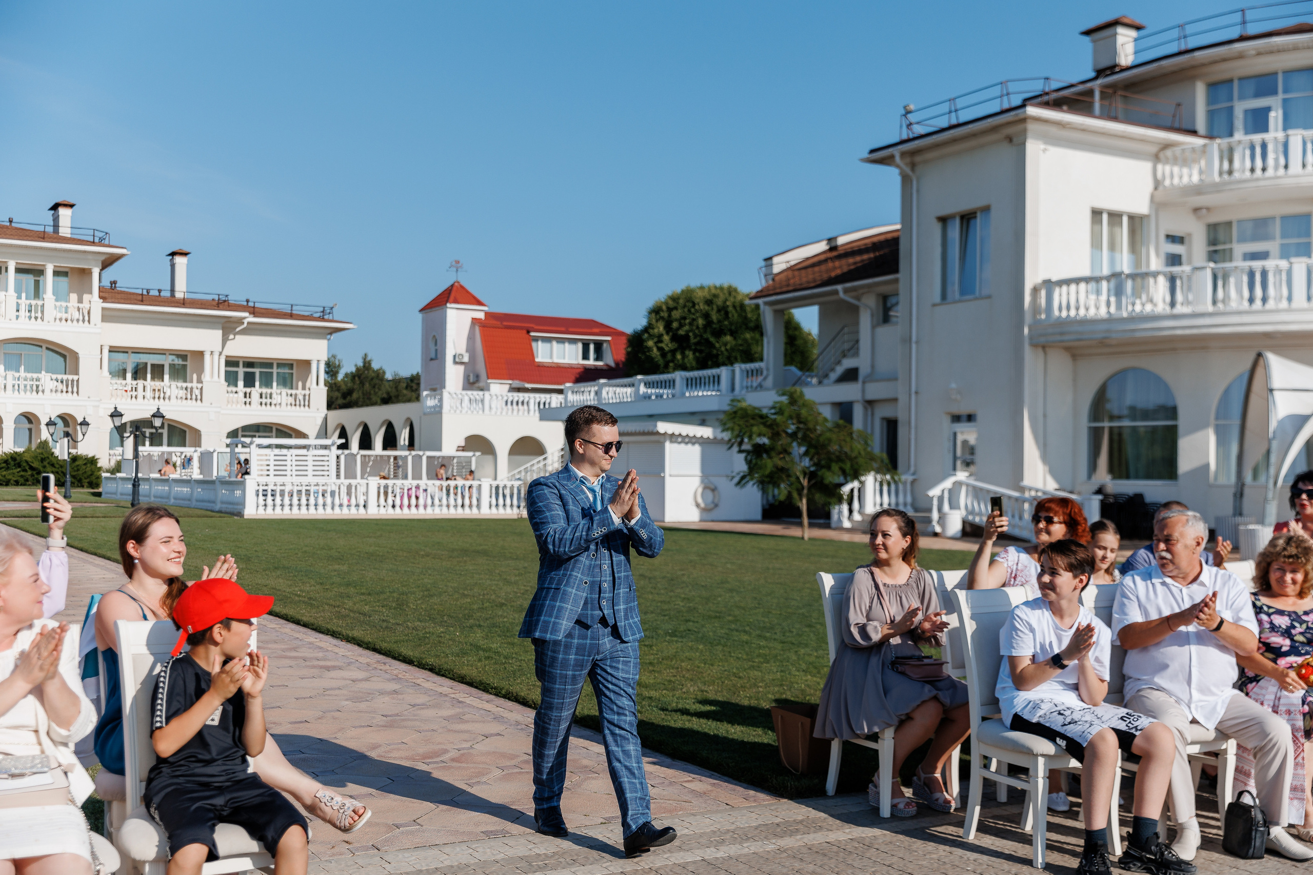 Семейное торжество в отеле Превысоковъ. Анонс свадьбы Владлена и Виктории. Свадебный фотограф в Крыму и Севастополе Ольга Баскакова