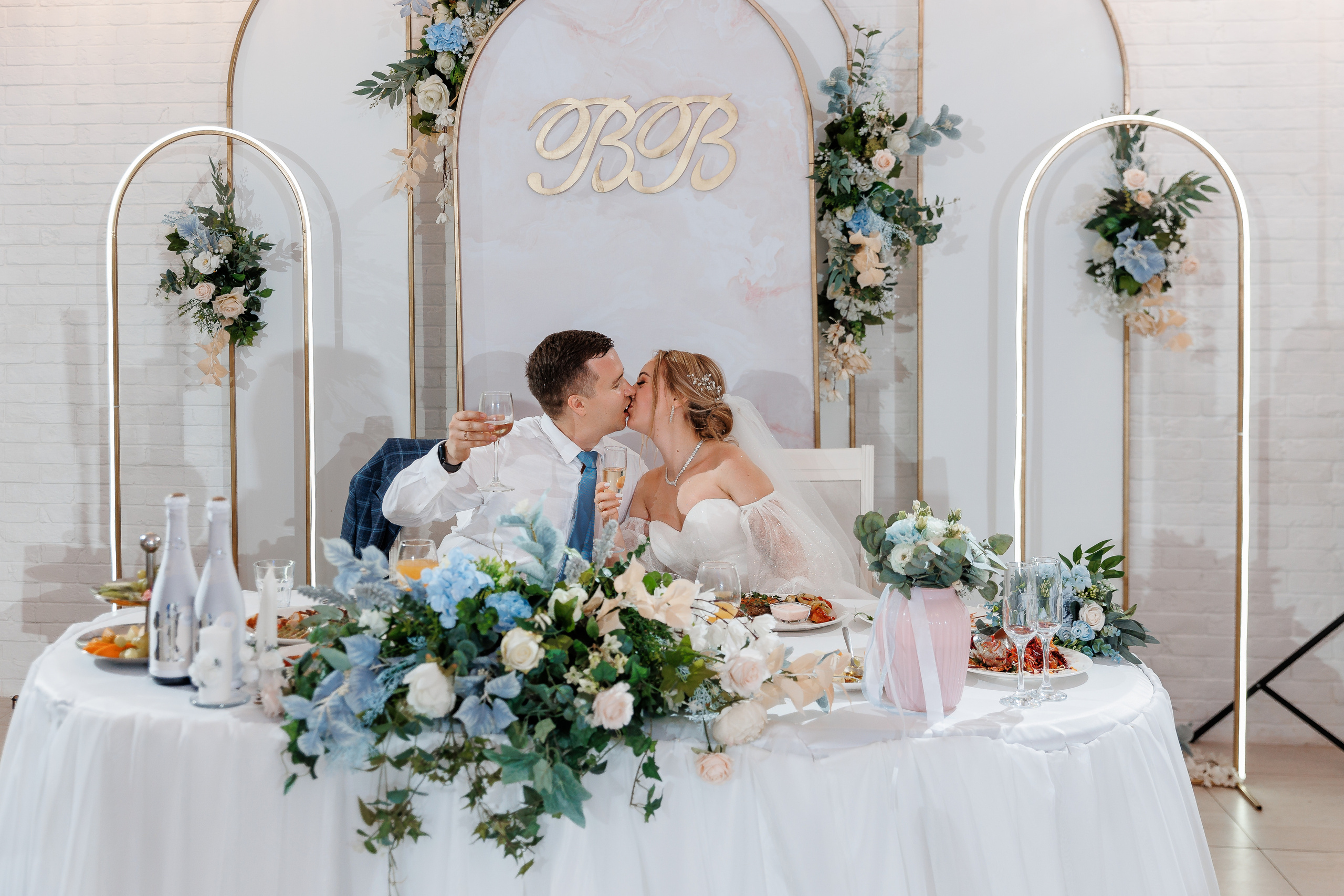 Семейное торжество в отеле Превысоковъ. Анонс свадьбы Владлена и Виктории. Свадебный фотограф в Крыму и Севастополе Ольга Баскакова