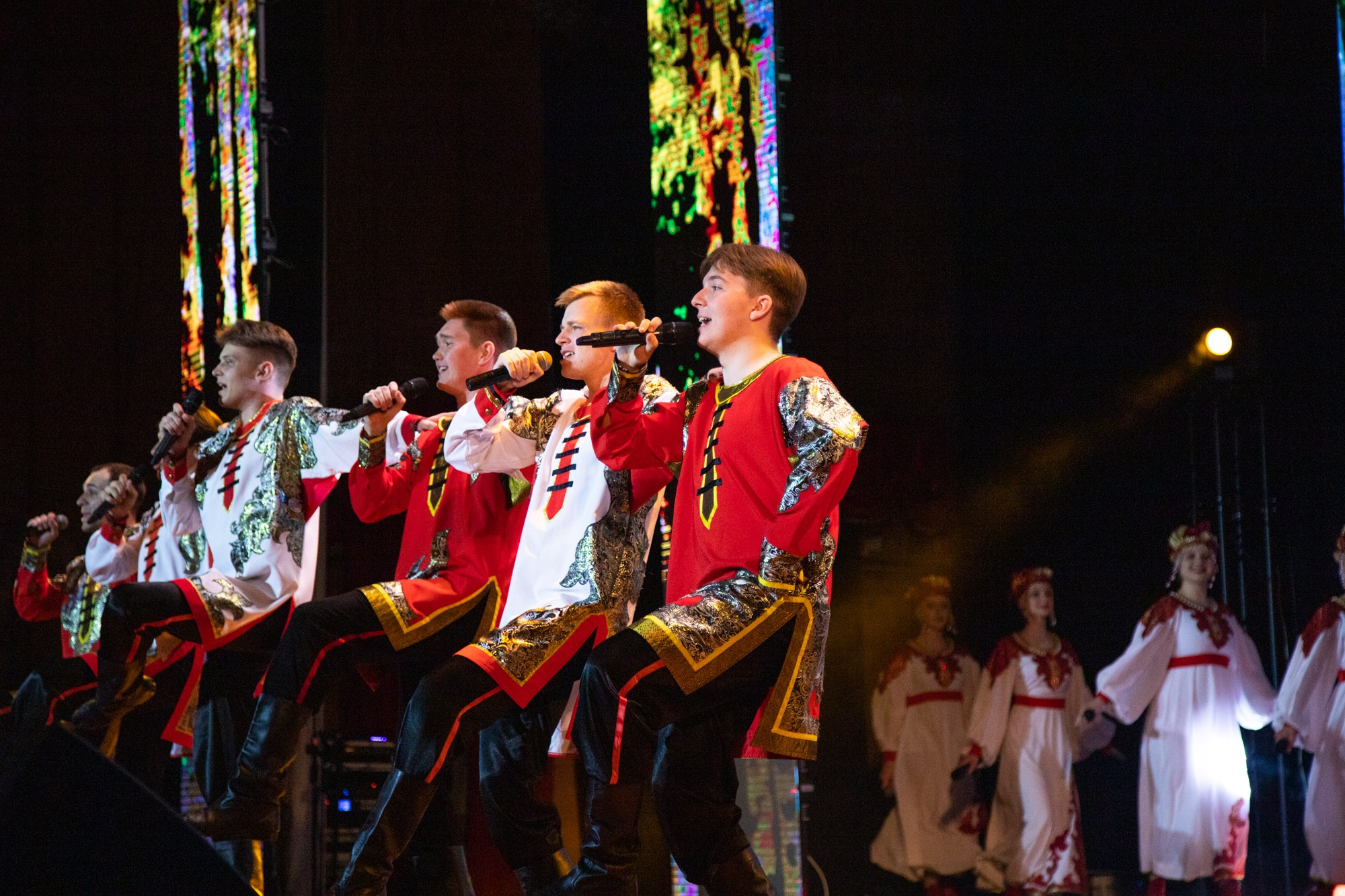 Гала-концерт «Студвесна на Кубани». Репортажный, промышленный и маркетплейс-фотограф Дмитрий Чернат