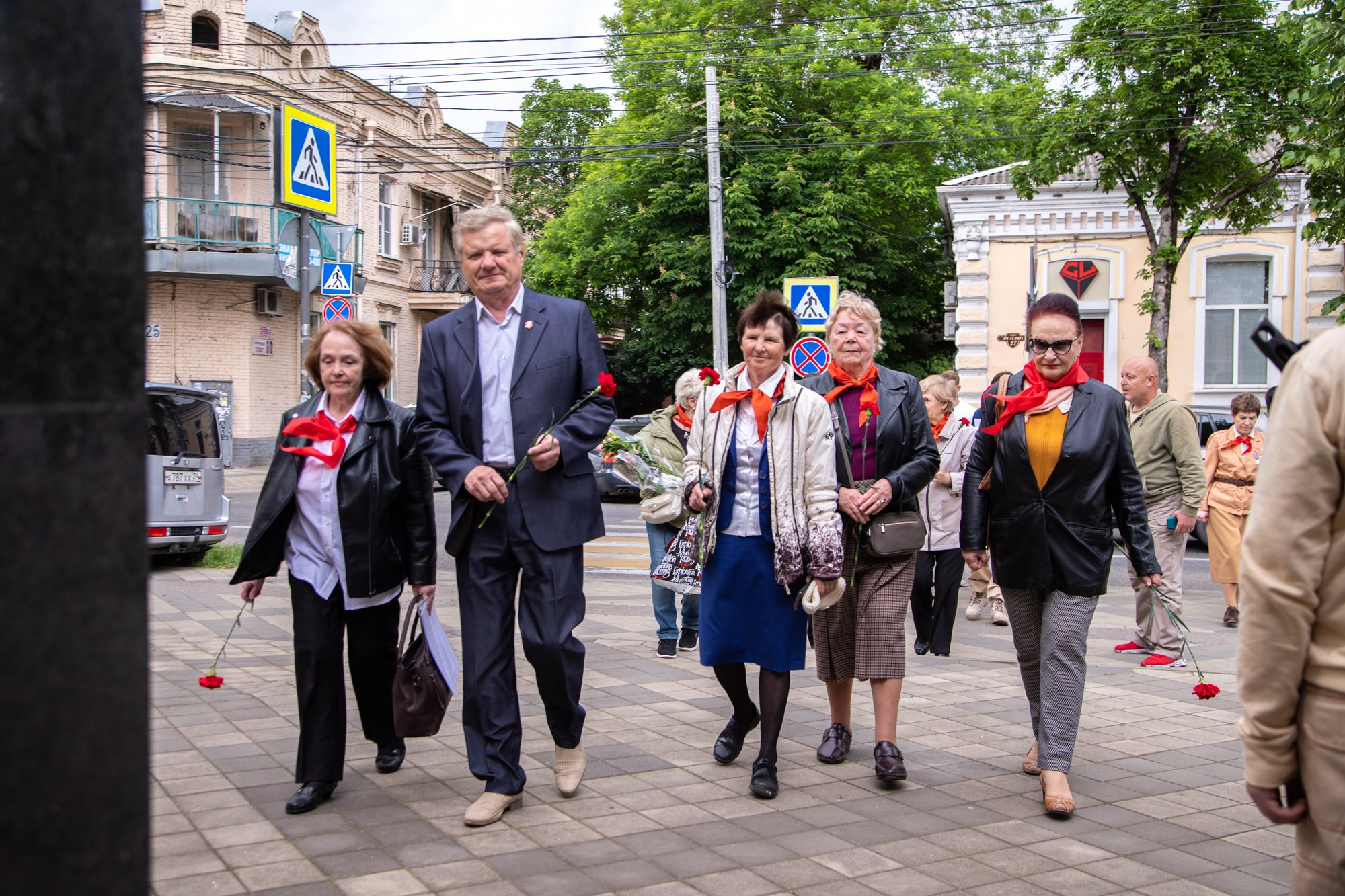 100-летие пионерии. Репортажный, промышленный и маркетплейс-фотограф Дмитрий Чернат