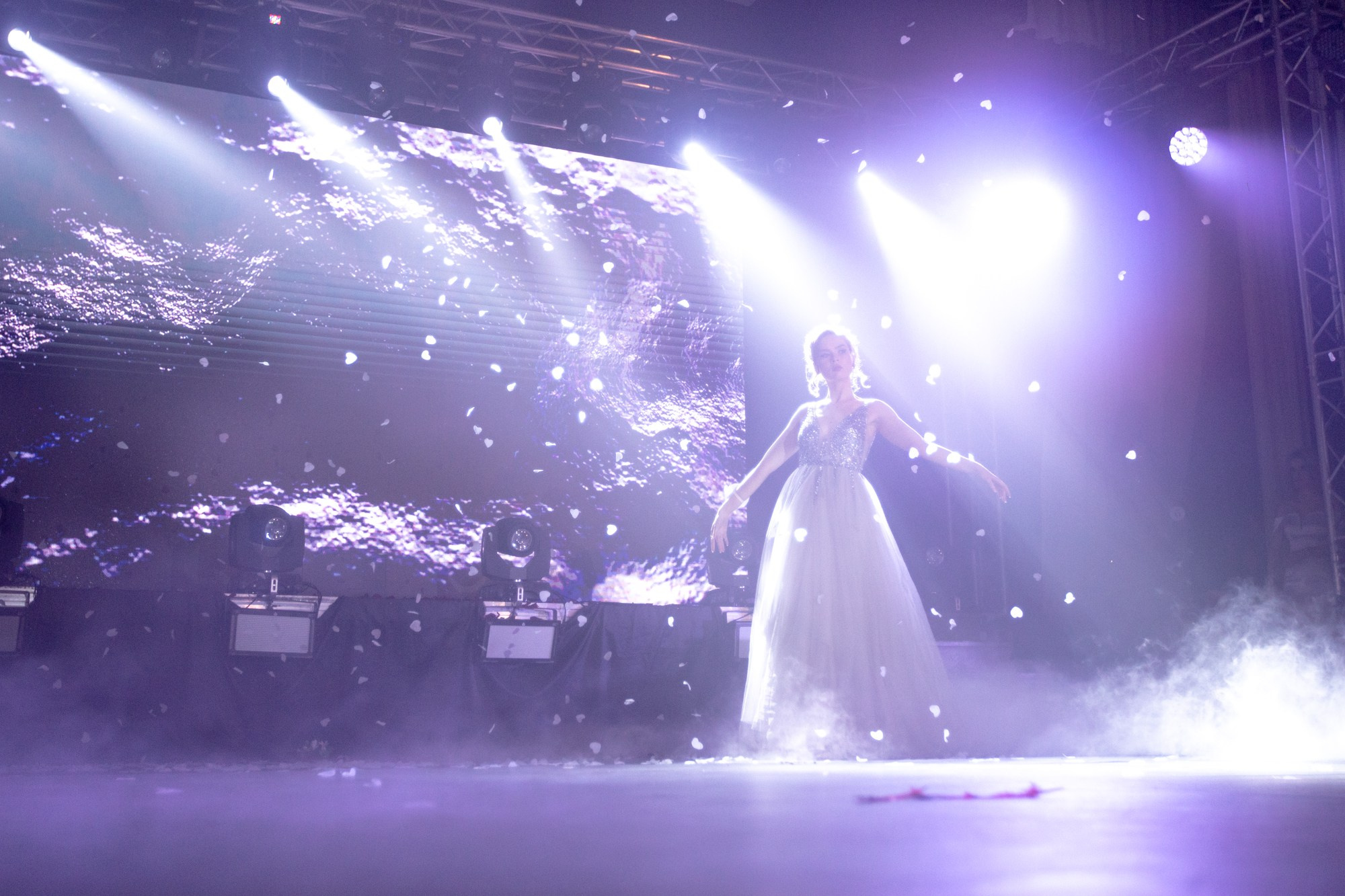 Конкурс красоты Мисс КубГУ 2022. Репортажный, промышленный и маркетплейс-фотограф Дмитрий Чернат