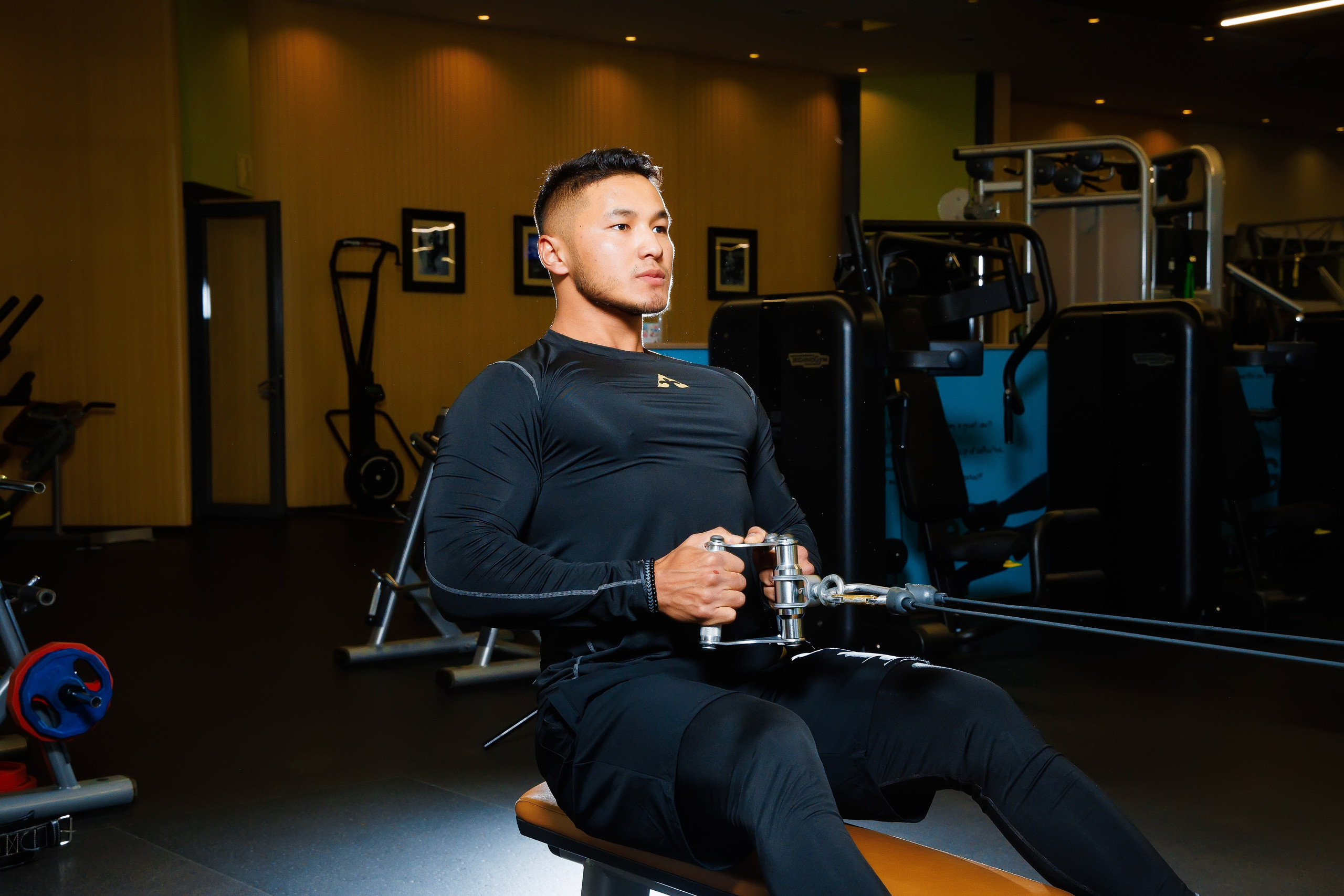 Спорт Зал Fitnespalace. Семейный и Свадебный фотограф в Астане Александр Астапов