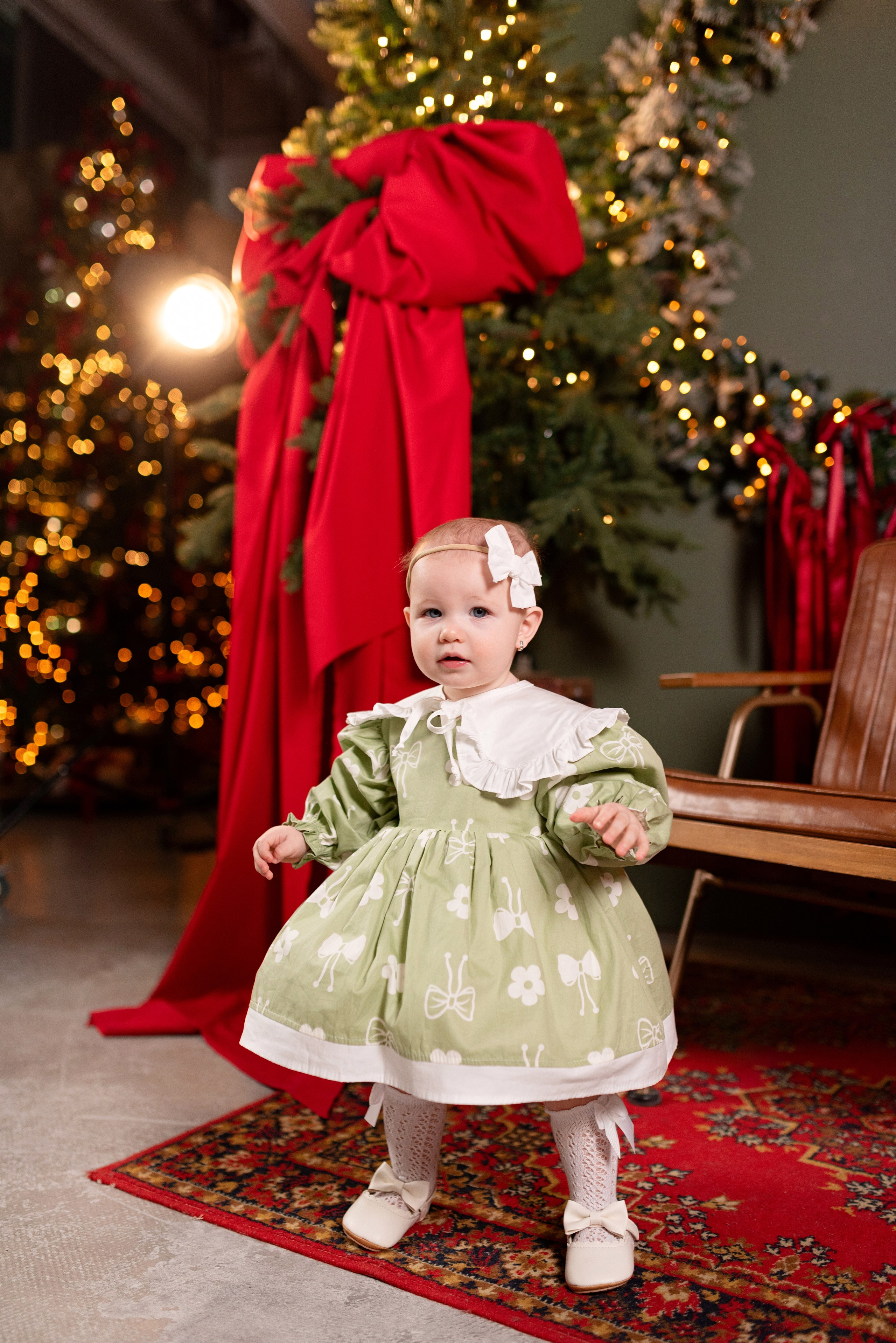 Семейная фотосессия в зале Невский фотостудии Питер. Детский и семейный фотограф в Сургуте и Нефтеюганске Анна Старцева