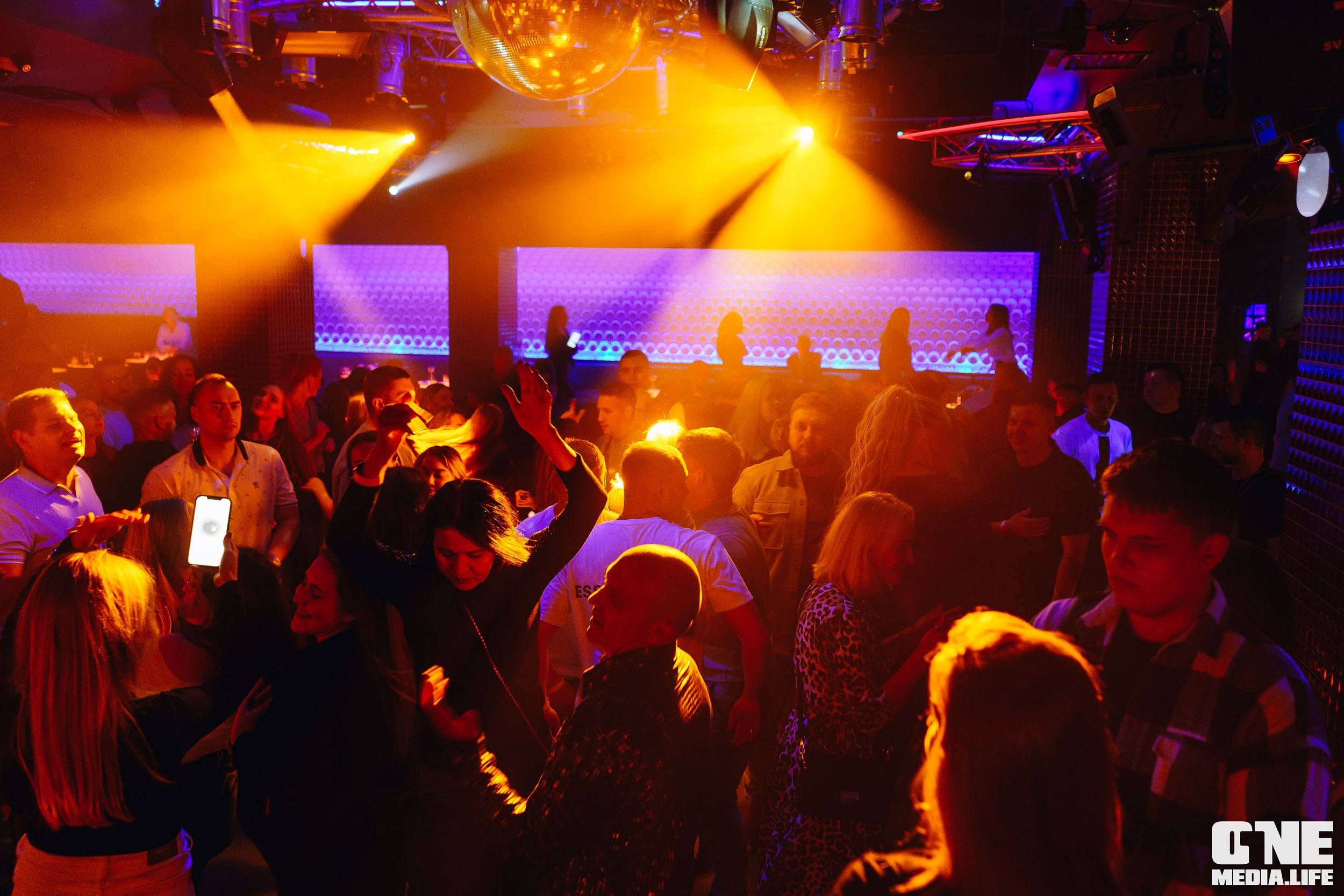 Фоторепортаж из РК Планета. One Media Life: фоторепортажи, фотоотчеты с мероприятий и заведений