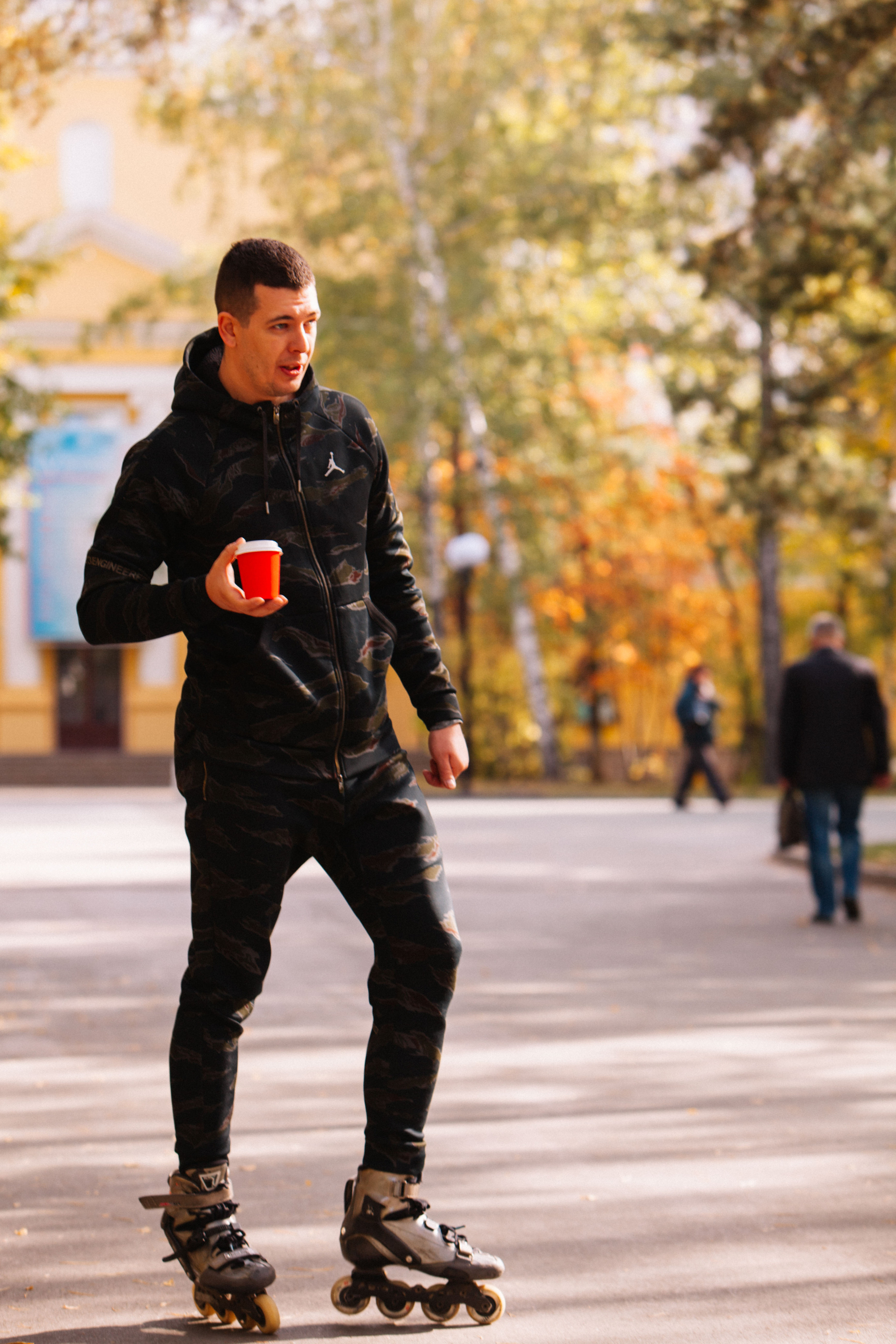 Сиброллер съемка в парке. Репортажный фотограф в Новосибирске