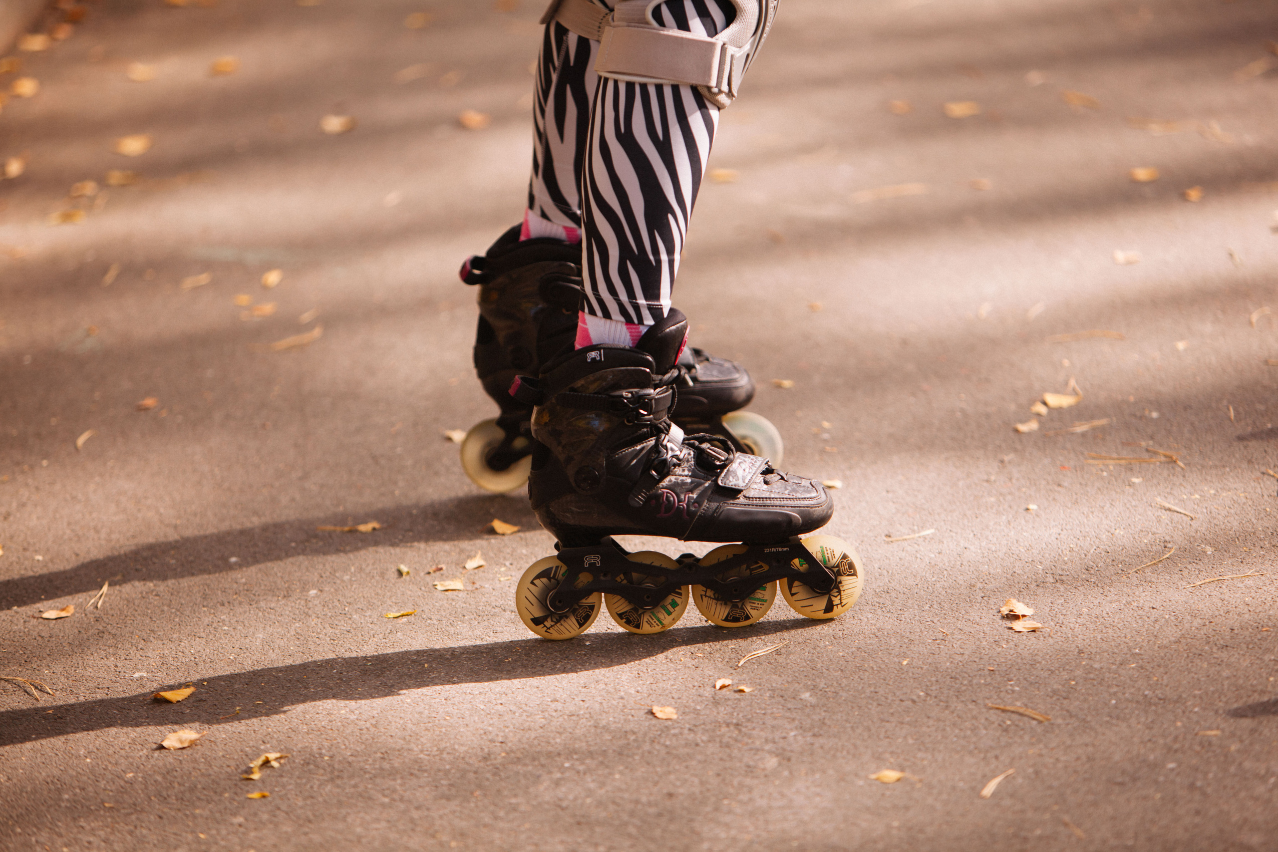Сиброллер съемка в парке. Репортажный фотограф в Новосибирске
