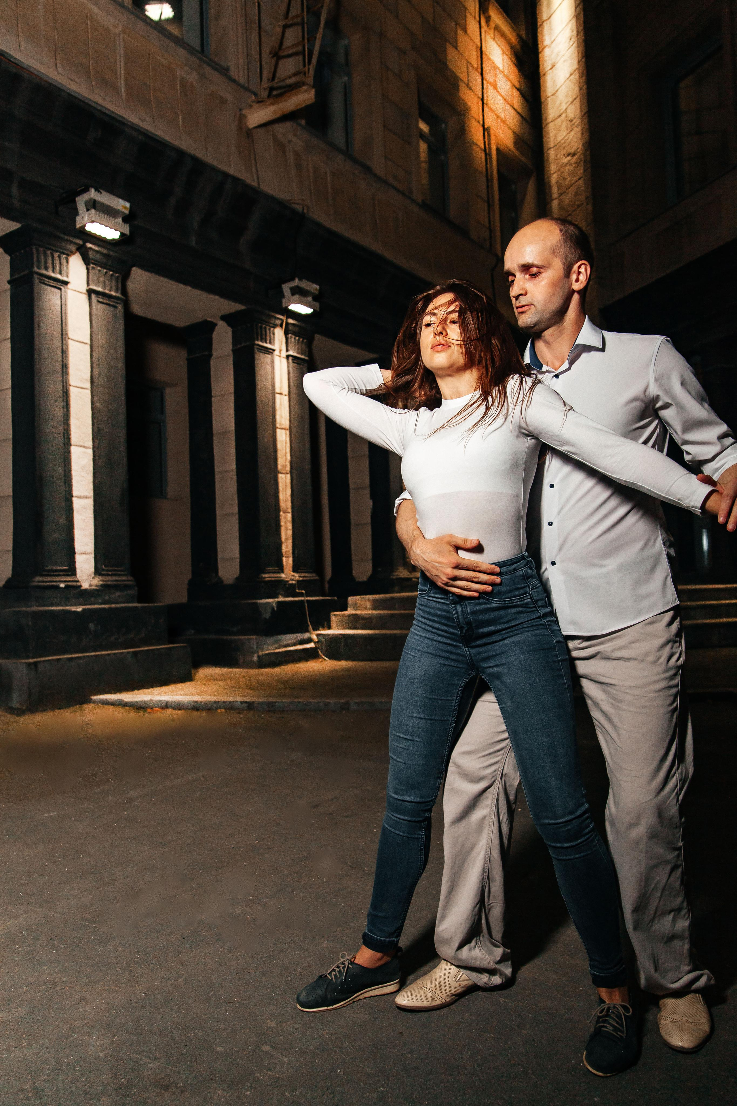 Ipanema танцуют ночью. Репортажный фотограф в Новосибирске