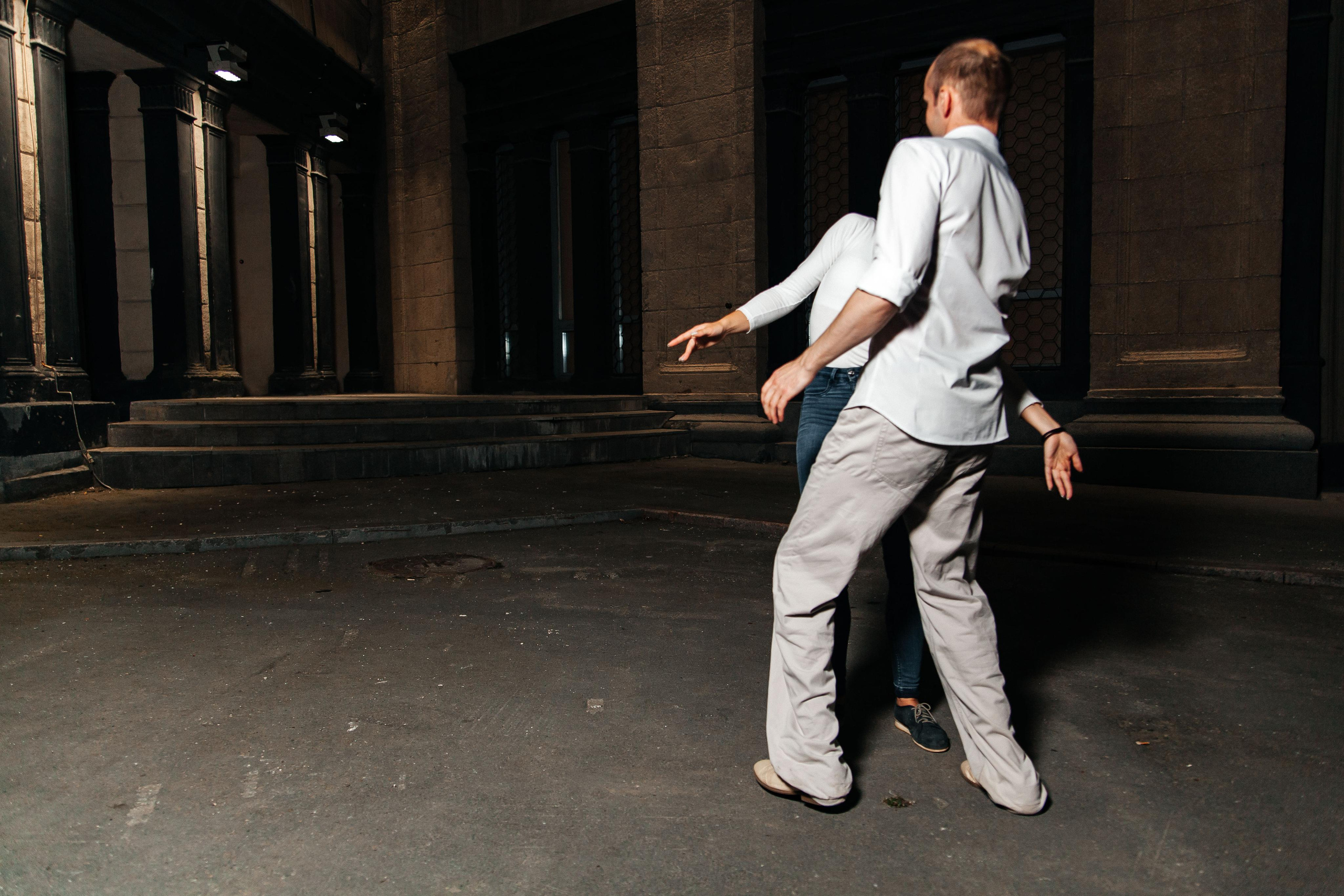 Ipanema танцуют ночью. Репортажный фотограф в Новосибирске