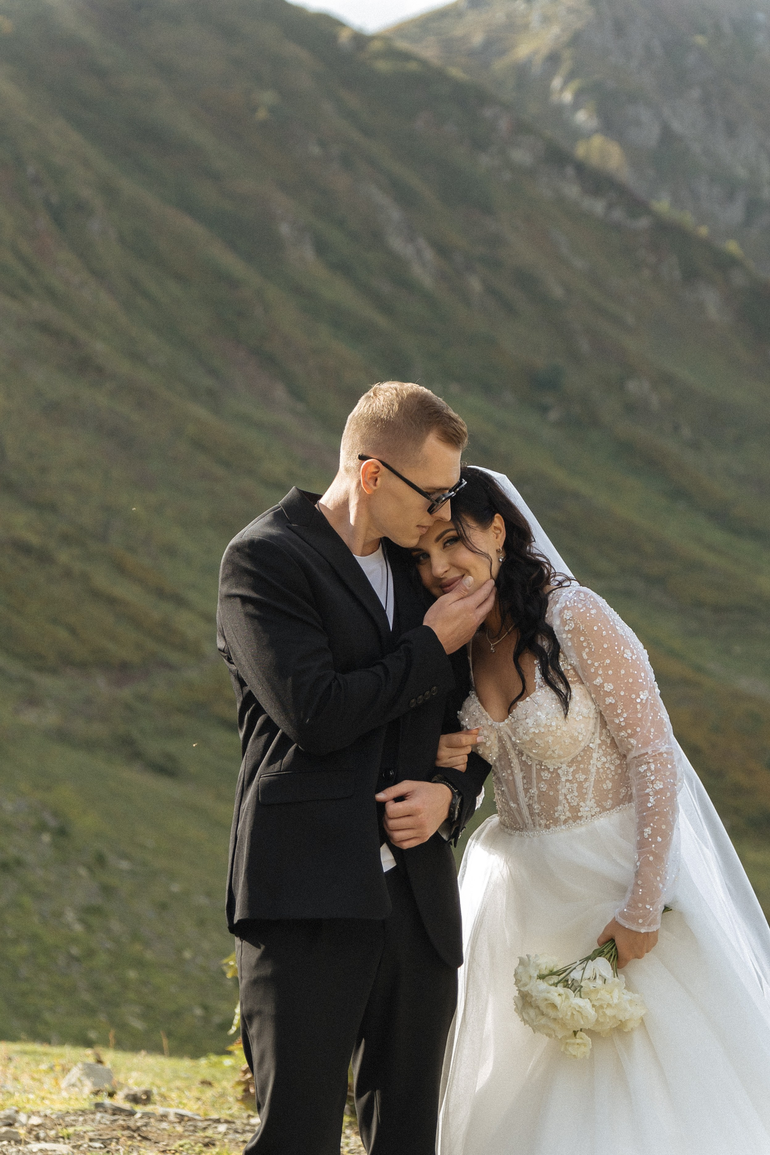 Свадебная Фотосессия в горах Сочи Красной поляны. Фотограф Сочи Адлер Сириус Красная поляна Олеся Минив