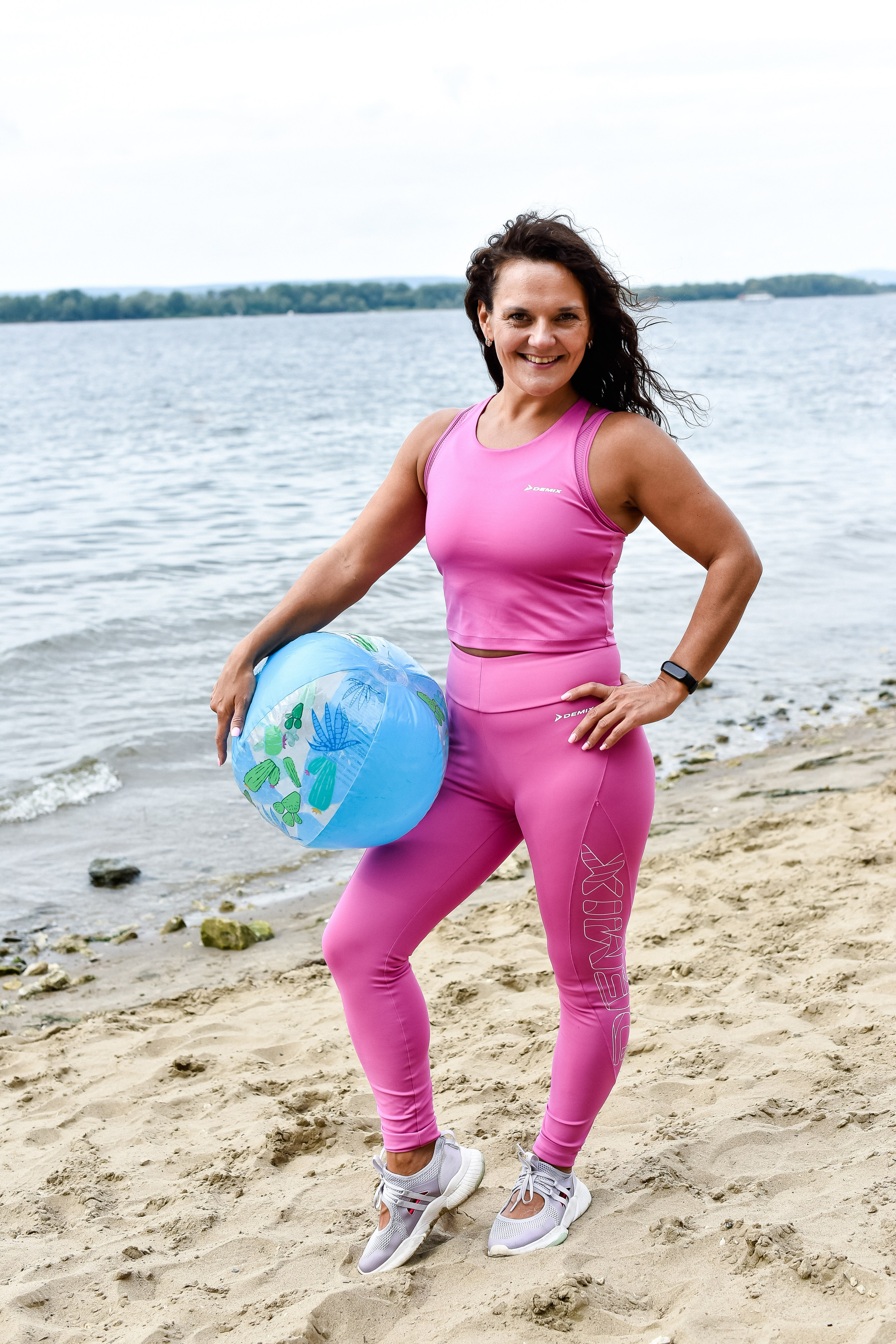 Фитнес-леди