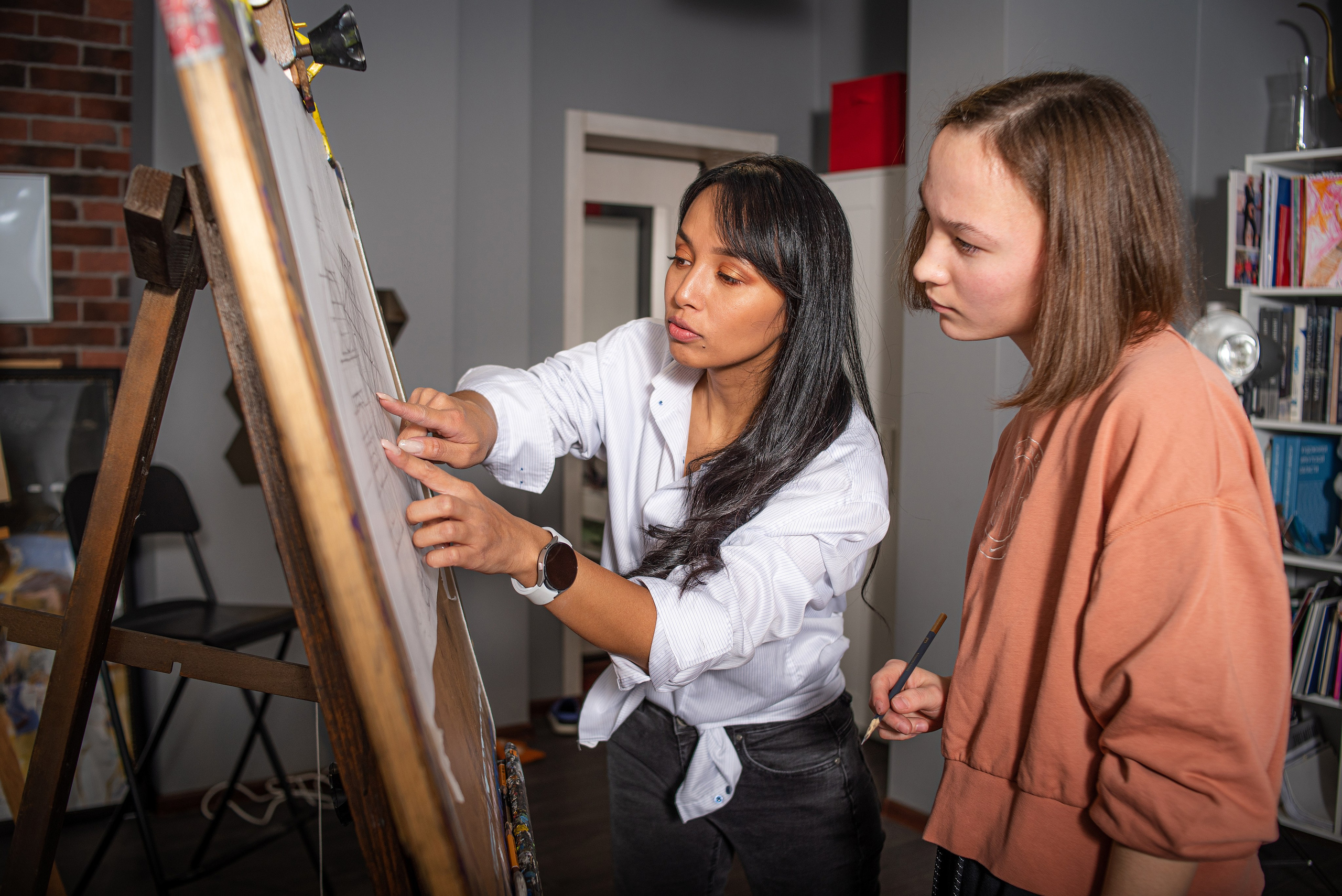 Фотоконтент для художницы Валентины Дережановой. Занимаюсь профессиональной фотографией и живу рядом с Байкалом. Работаю в разных жанрах